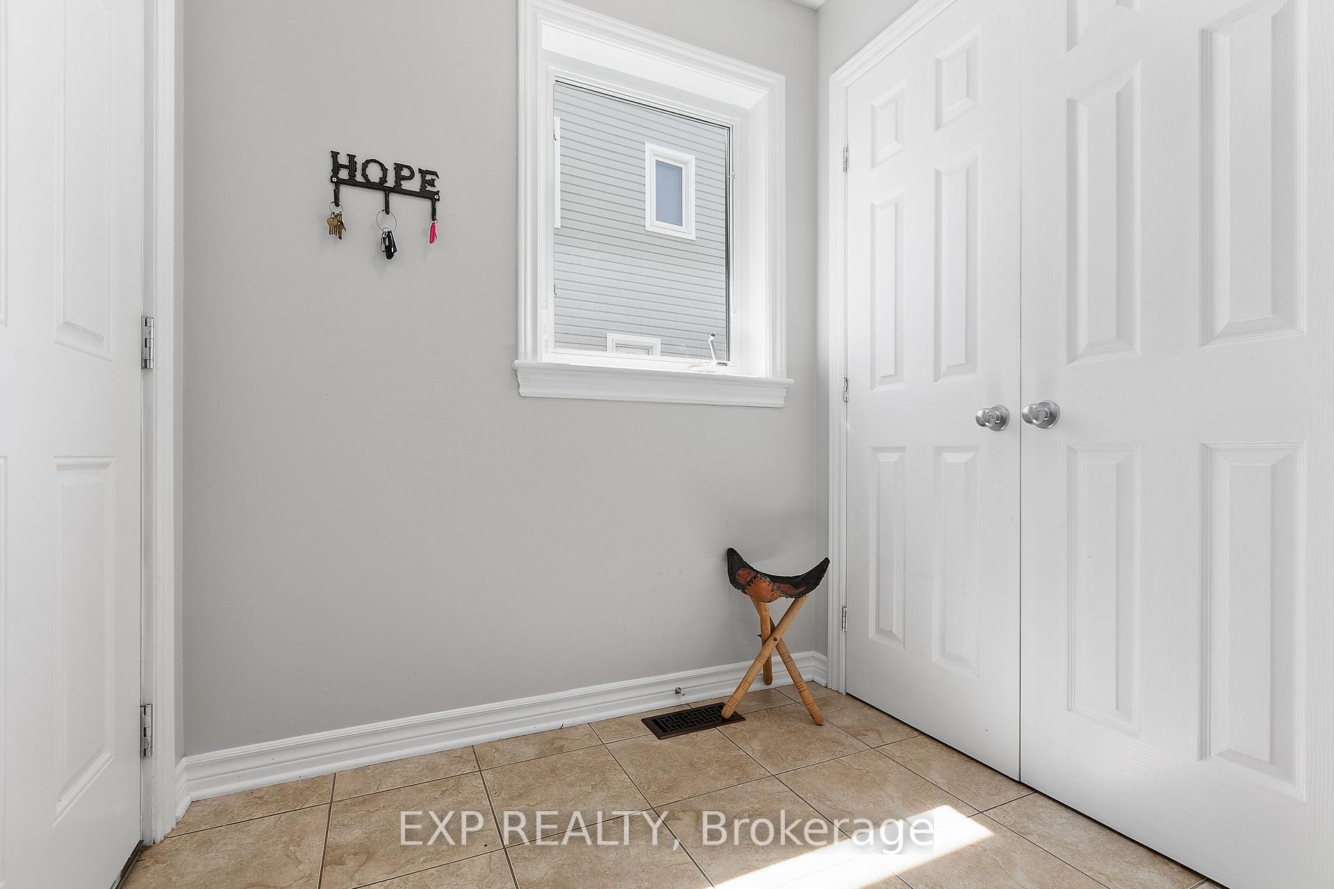 Photo 13 of 295 Bradwell Way, Ottawa, Blossom Park/Kemp Park/Findlay Creek — HOMEH