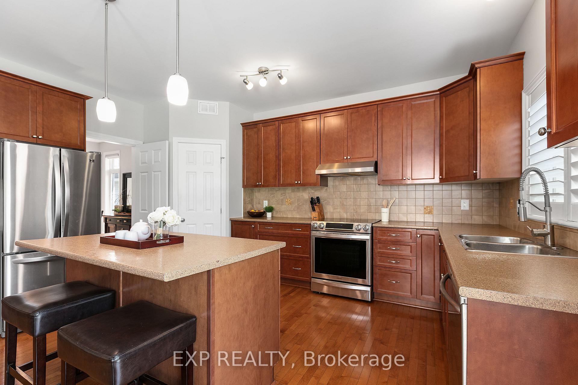 Photo 22 of 295 Bradwell Way, Ottawa, Blossom Park/Kemp Park/Findlay Creek — HOMEH