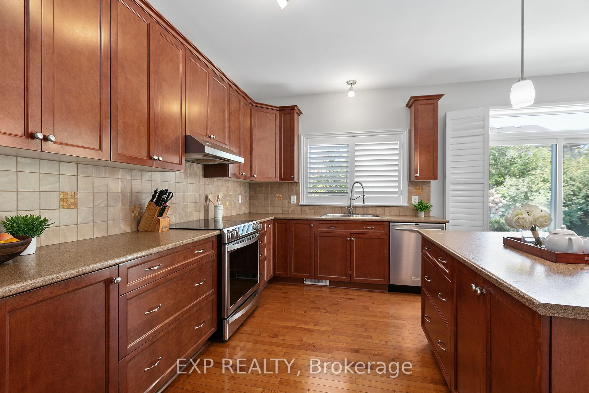 Photo 23 of 295 Bradwell Way, Ottawa, Blossom Park/Kemp Park/Findlay Creek — HOMEH