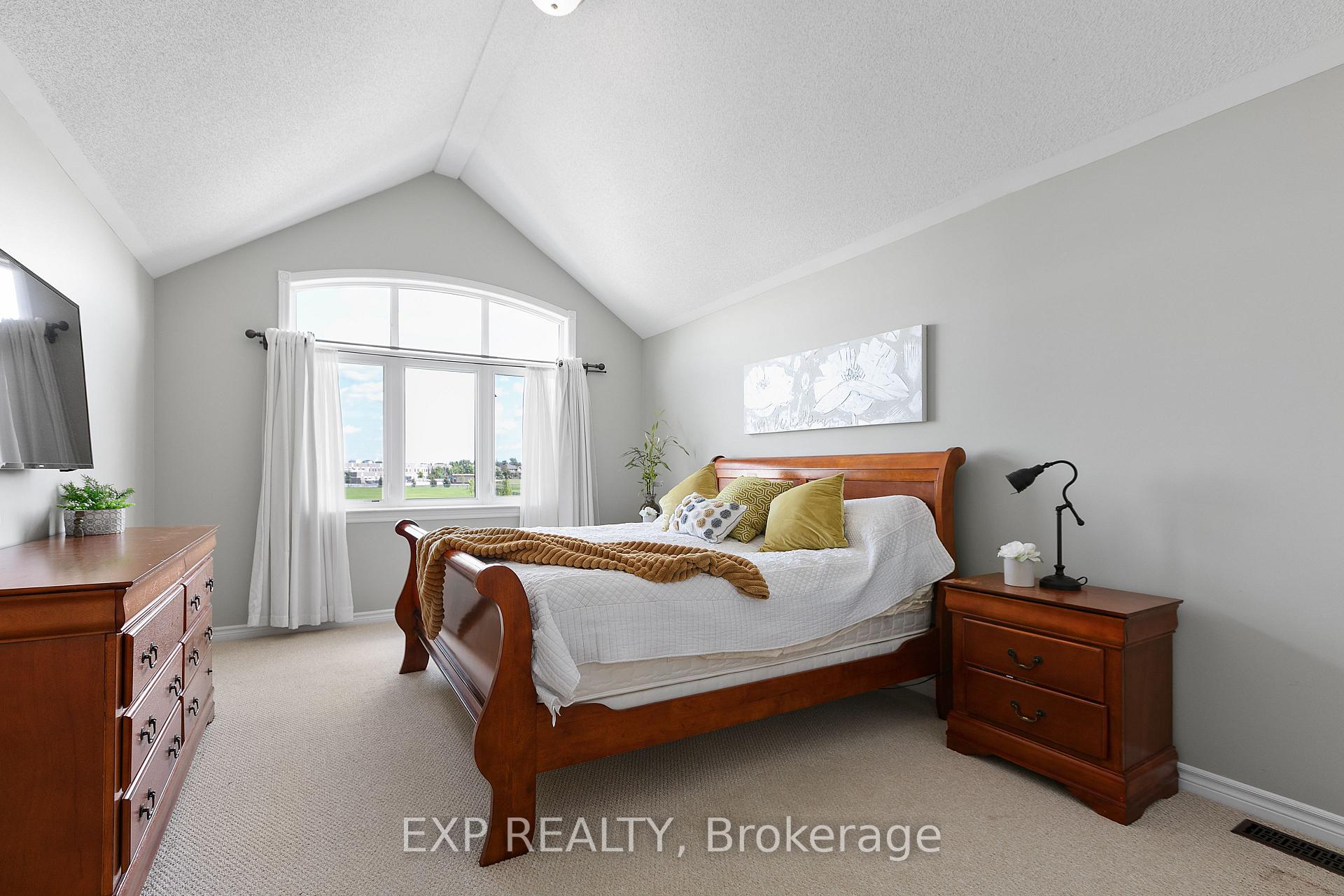 Photo 31 of 295 Bradwell Way, Ottawa, Blossom Park/Kemp Park/Findlay Creek — HOMEH
