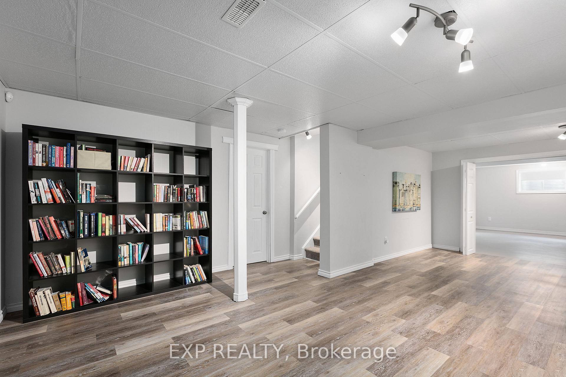 Photo 35 of 295 Bradwell Way, Ottawa, Blossom Park/Kemp Park/Findlay Creek — HOMEH