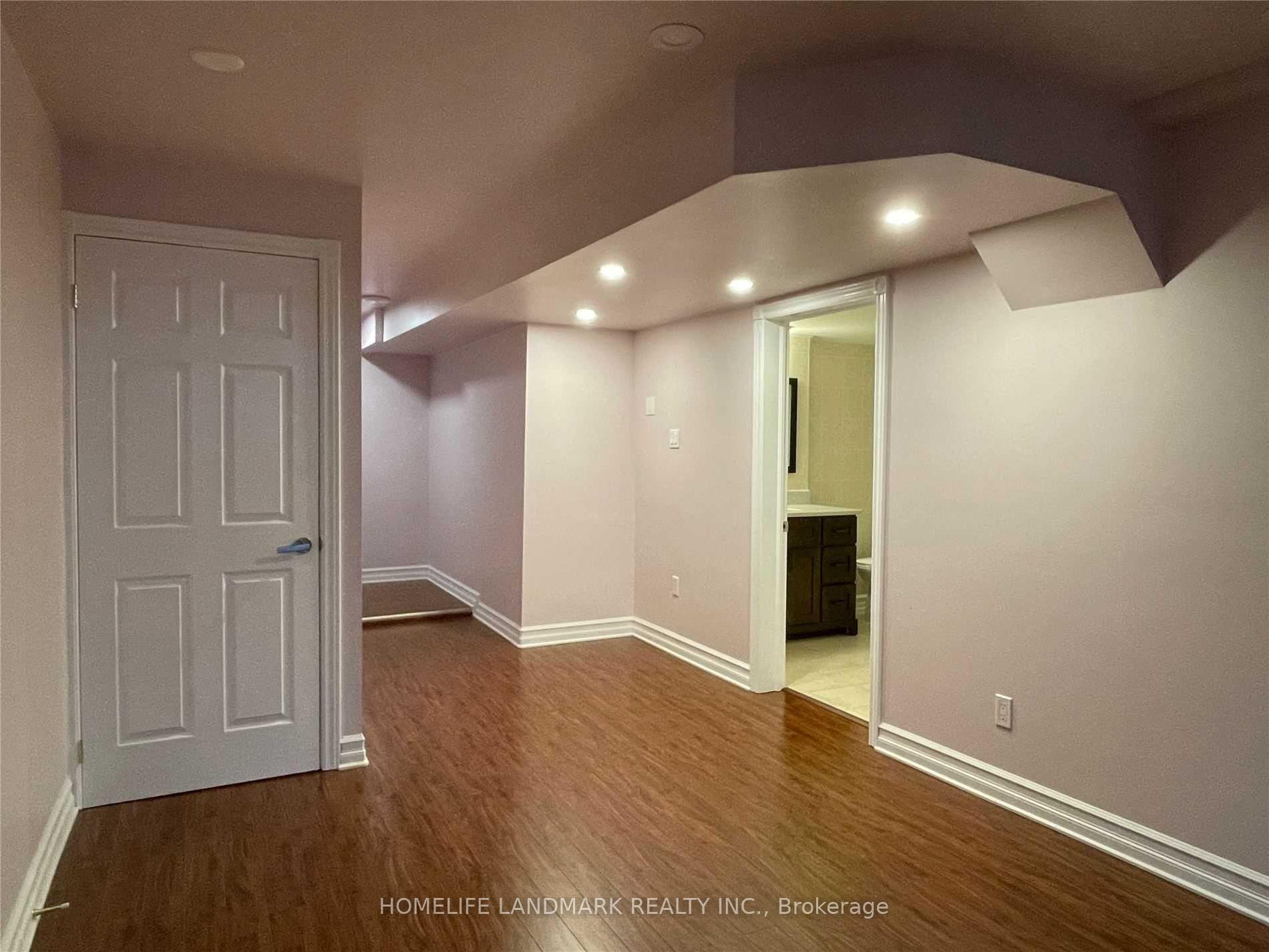 Photo 15 of 72 Michael Crescent, Barrie, East Bayfield — HOMEH