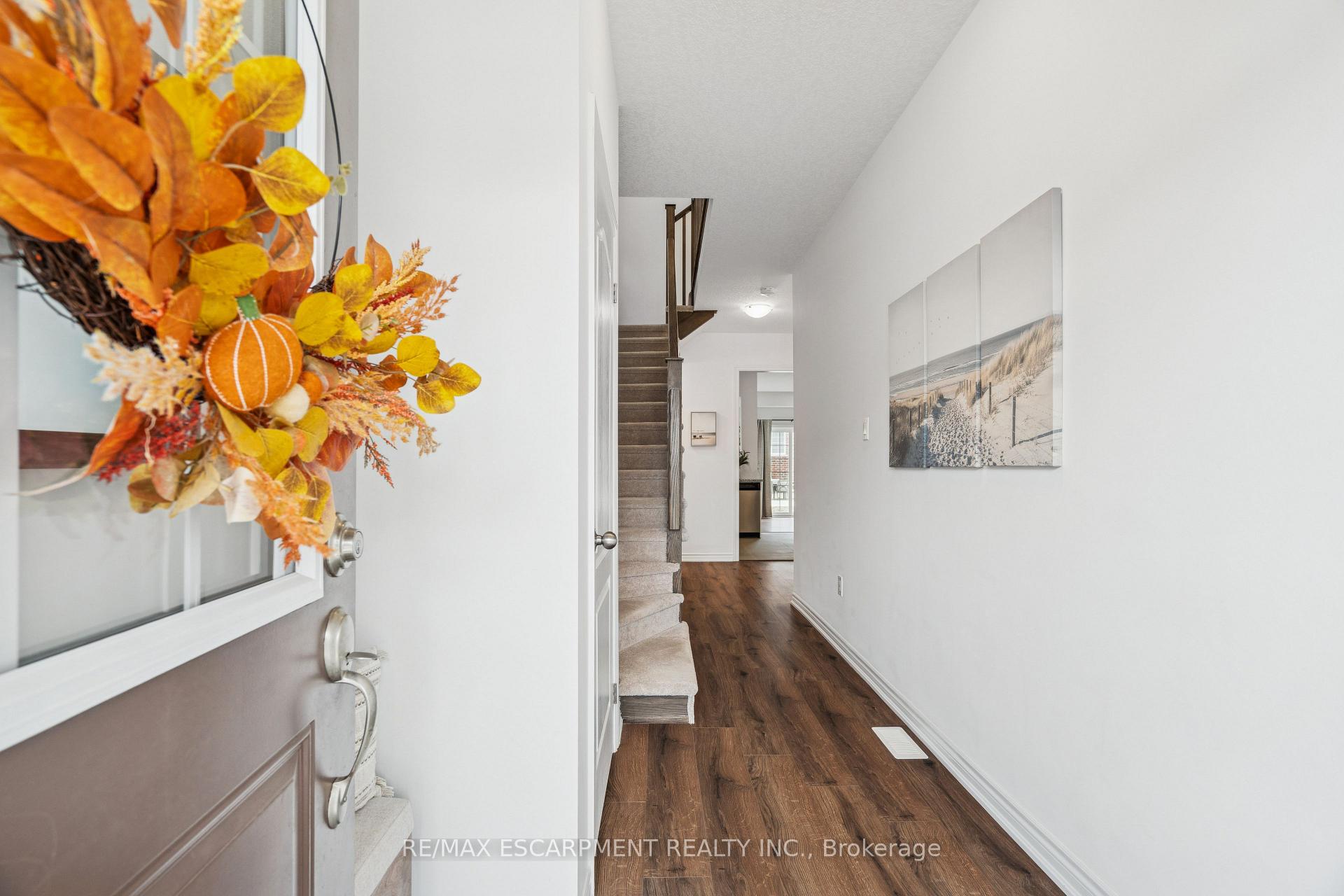 Photo 8 of 9 Elsegood Drive, Guelph, Kortright East — HOMEH