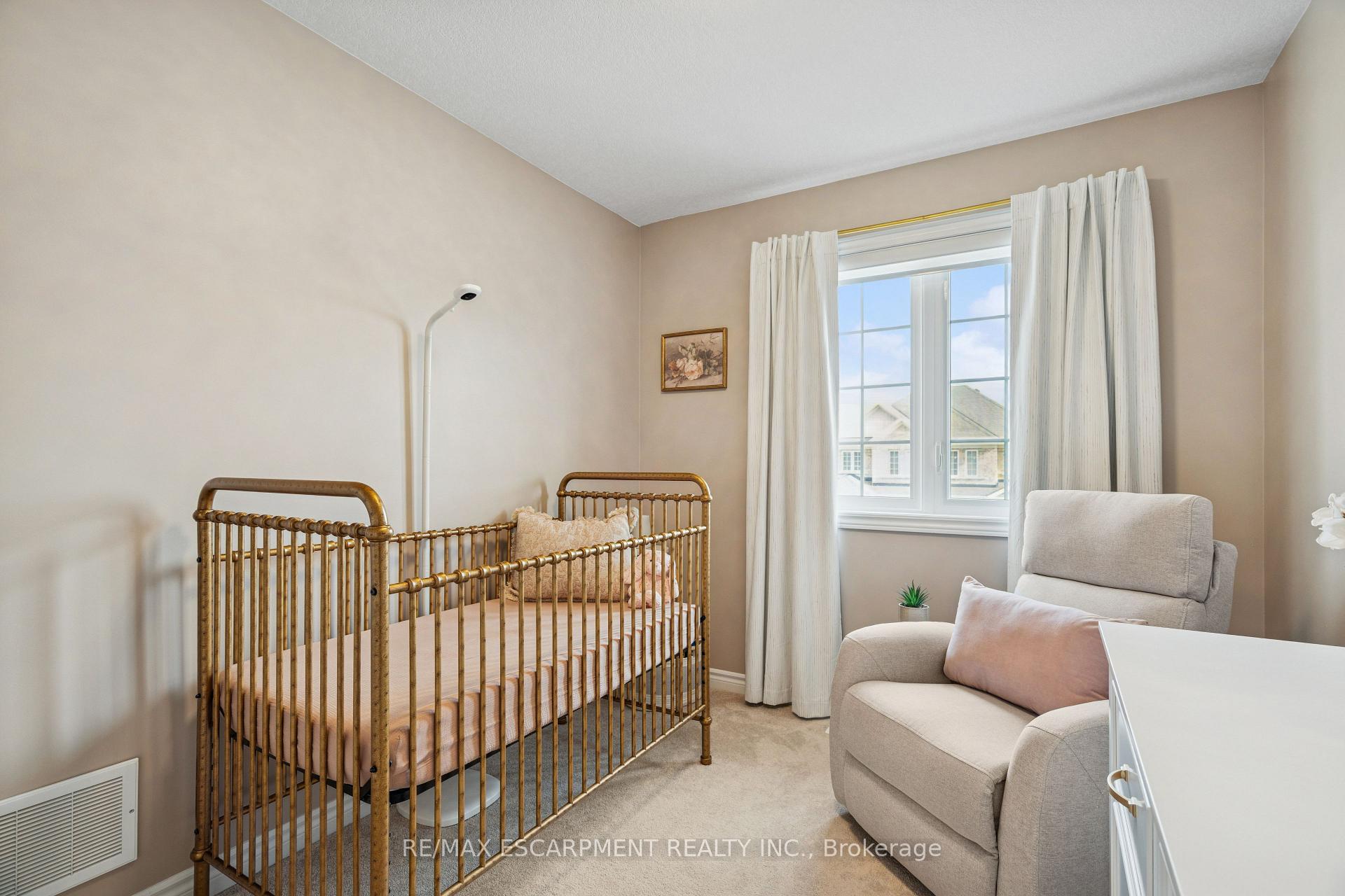 Photo 40 of 9 Elsegood Drive, Guelph, Kortright East — HOMEH