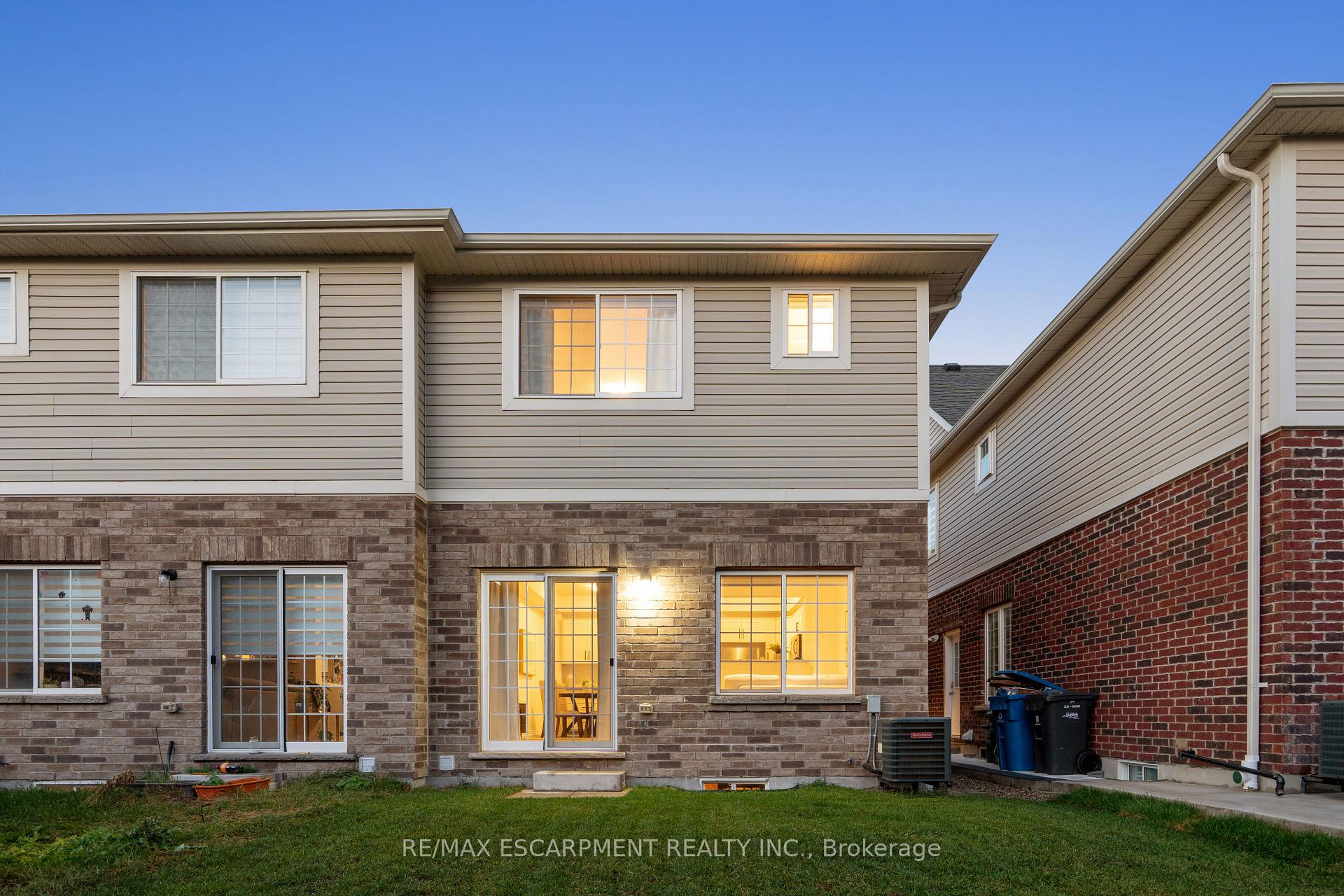 Photo 45 of 9 Elsegood Drive, Guelph, Kortright East — HOMEH