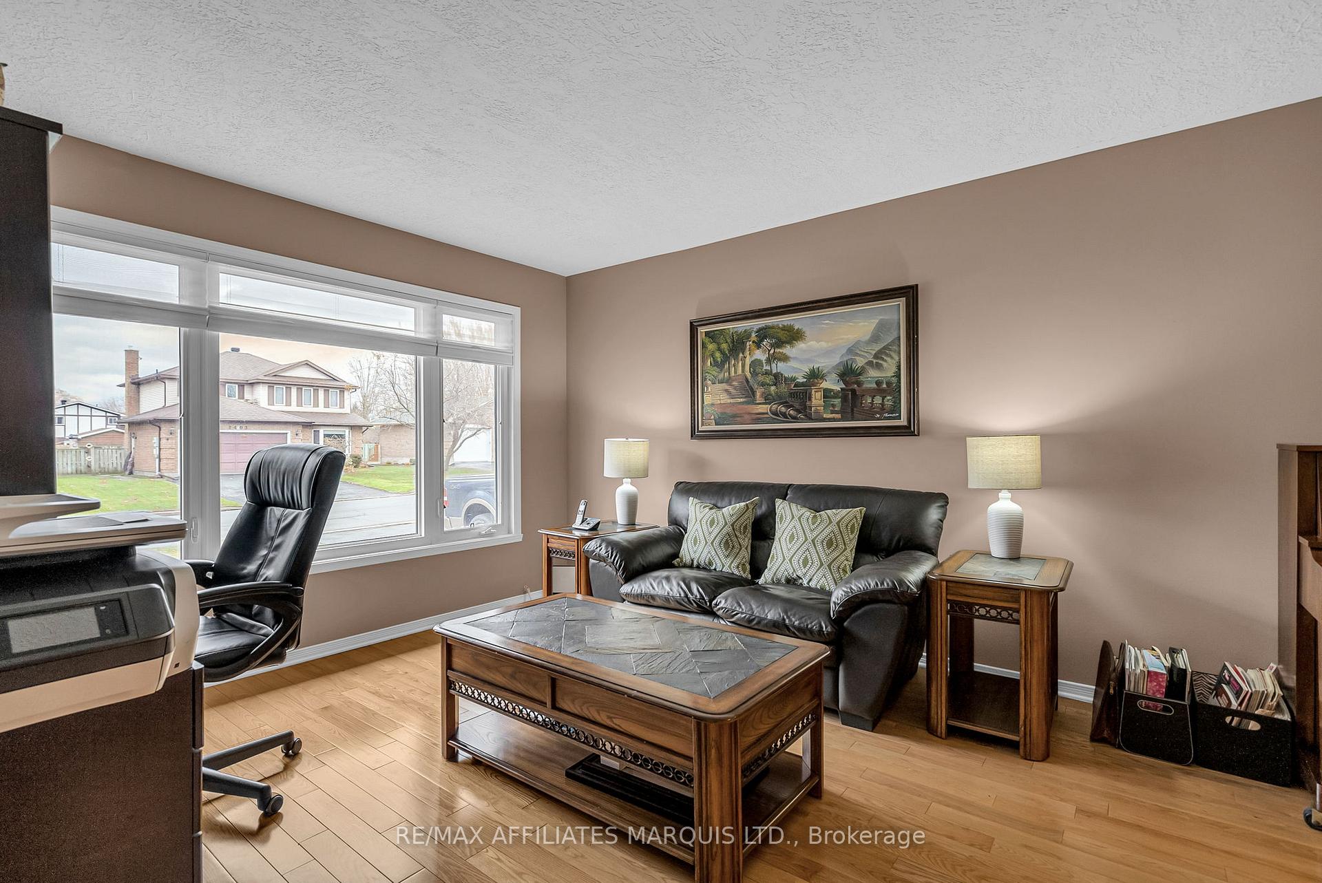 Photo 3 of 1402 Holy Cross Boulevard, Cornwall — HOMEH
