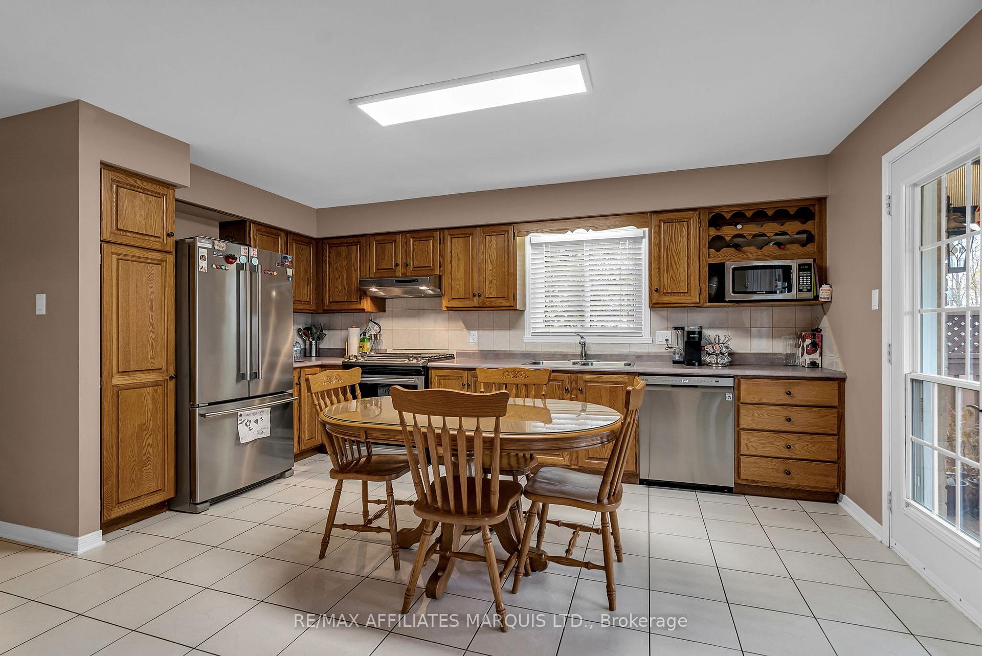 Photo 9 of 1402 Holy Cross Boulevard, Cornwall — HOMEH