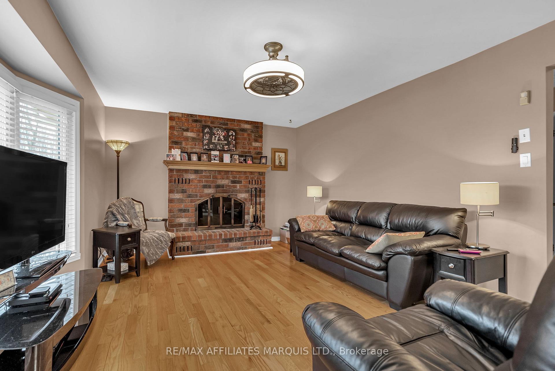 Photo 12 of 1402 Holy Cross Boulevard, Cornwall — HOMEH