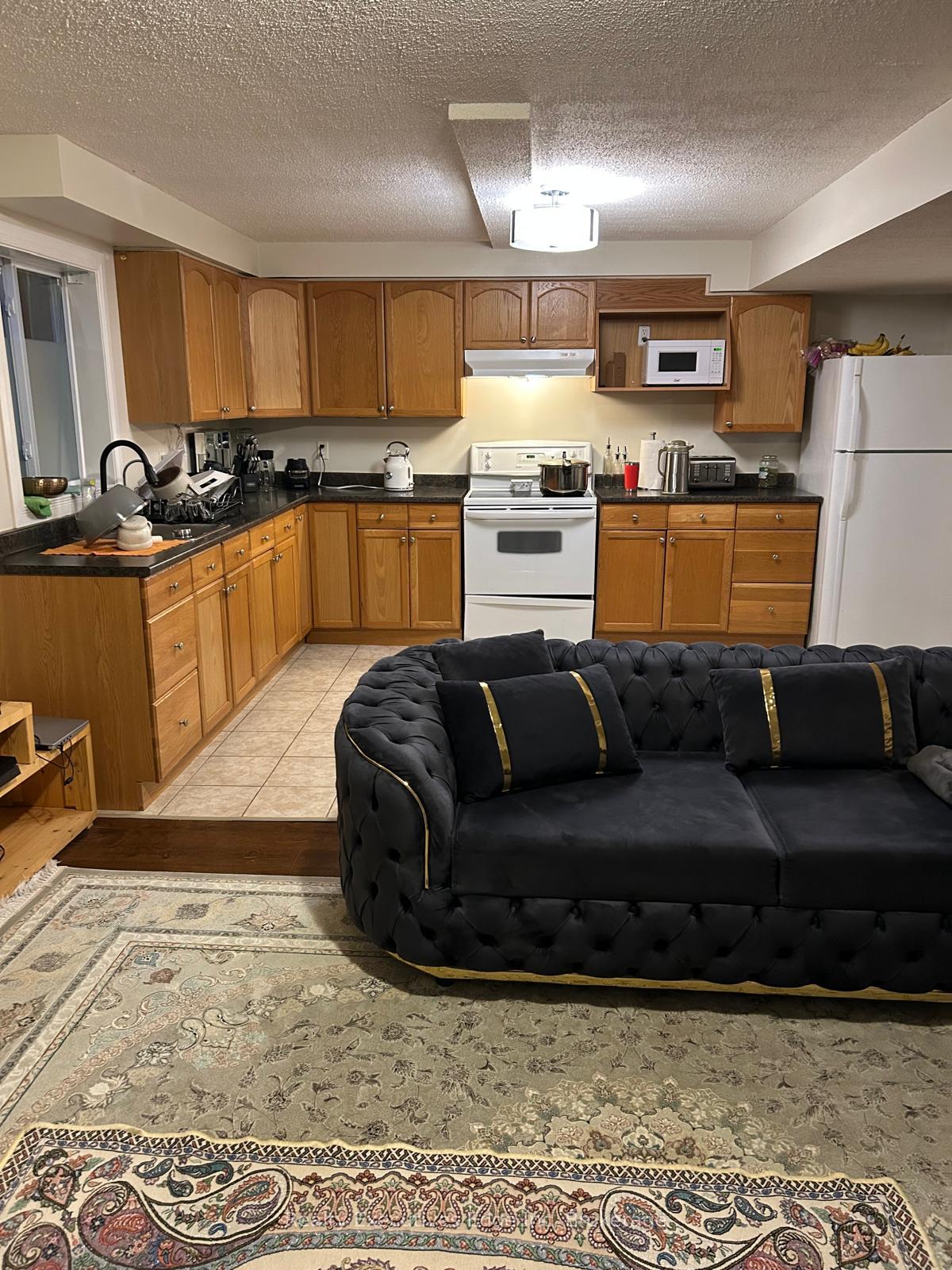 Photo 4 of Unit B, 276 Watson Parkway, Guelph, Grange Road — HOMEH