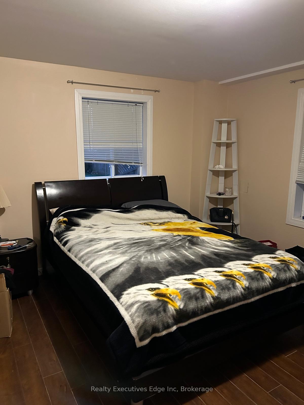 Photo 6 of Unit B, 276 Watson Parkway, Guelph, Grange Road — HOMEH