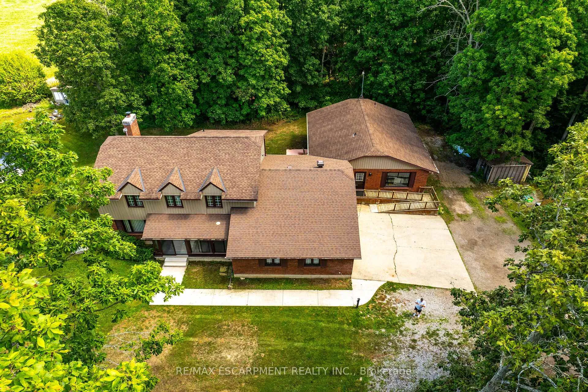 Front of 188 Fisherville Road