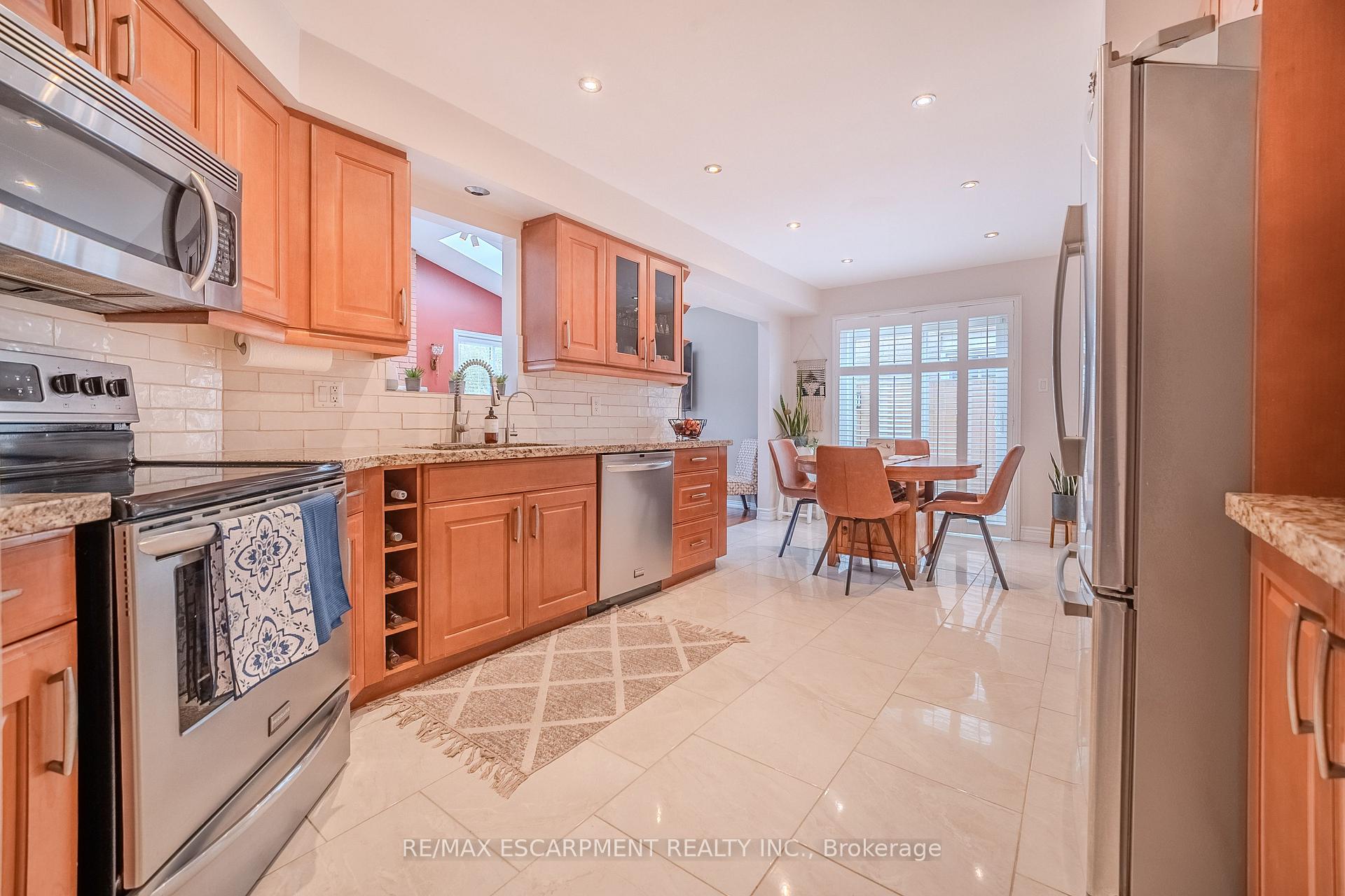 Photo 11 of 139 Brigade Drive, Hamilton, Barnstown — HOMEH