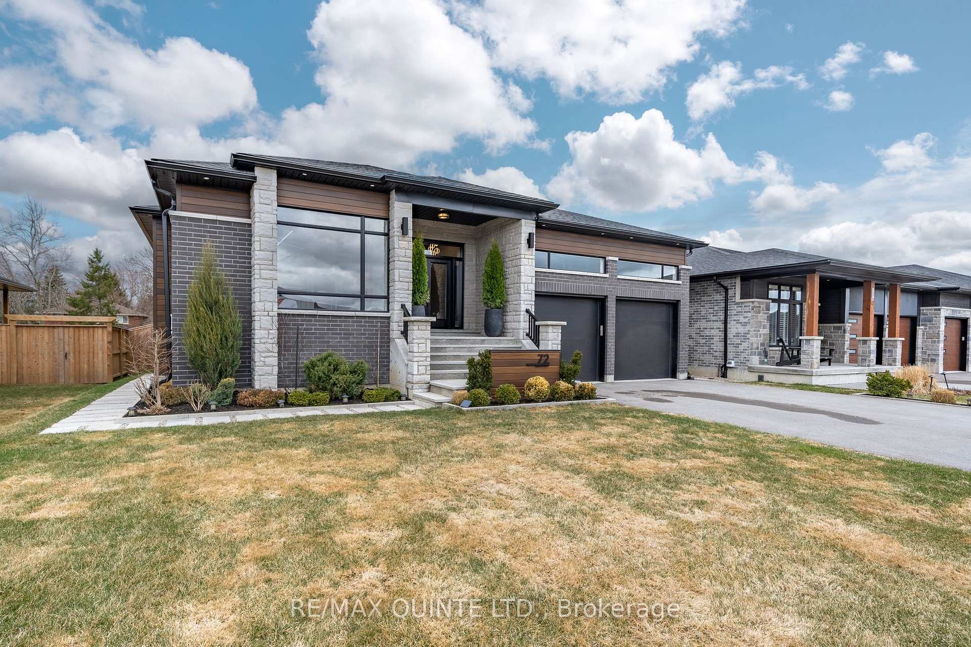 Photo 1 of 72 Dewal Place, Belleville, Belleville Ward — HOMEH