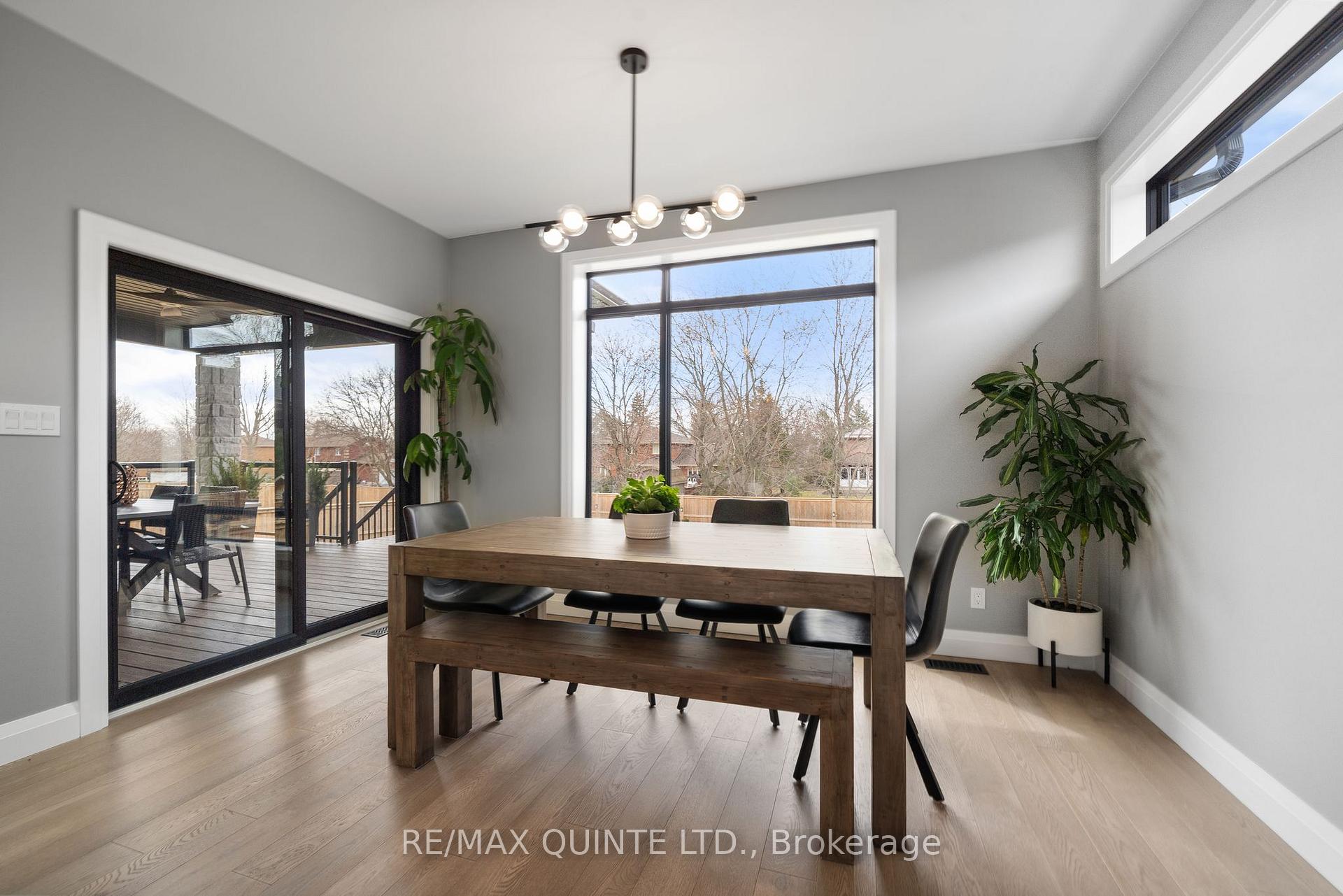 Photo 14 of 72 Dewal Place, Belleville, Belleville Ward — HOMEH