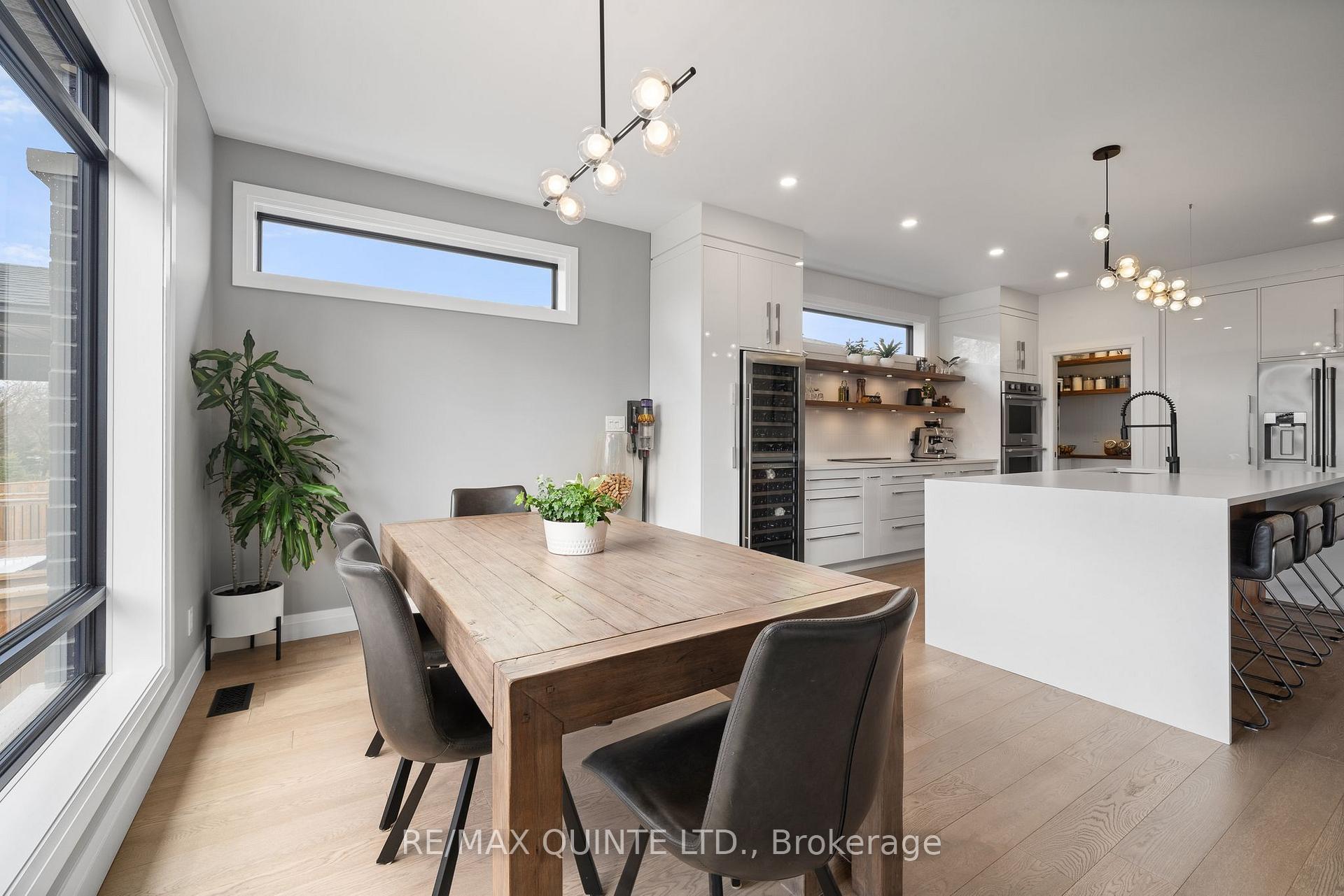 Photo 15 of 72 Dewal Place, Belleville, Belleville Ward — HOMEH