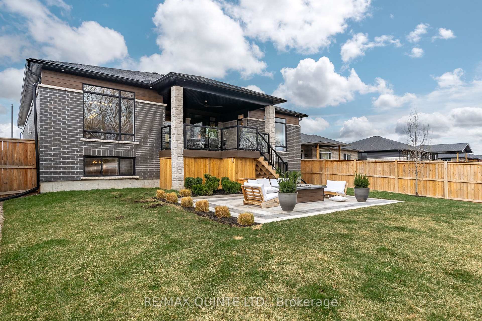 Photo 41 of 72 Dewal Place, Belleville, Belleville Ward — HOMEH