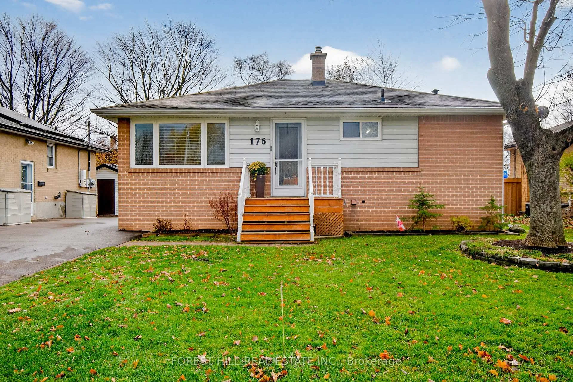 Front of 176 Longfield Road