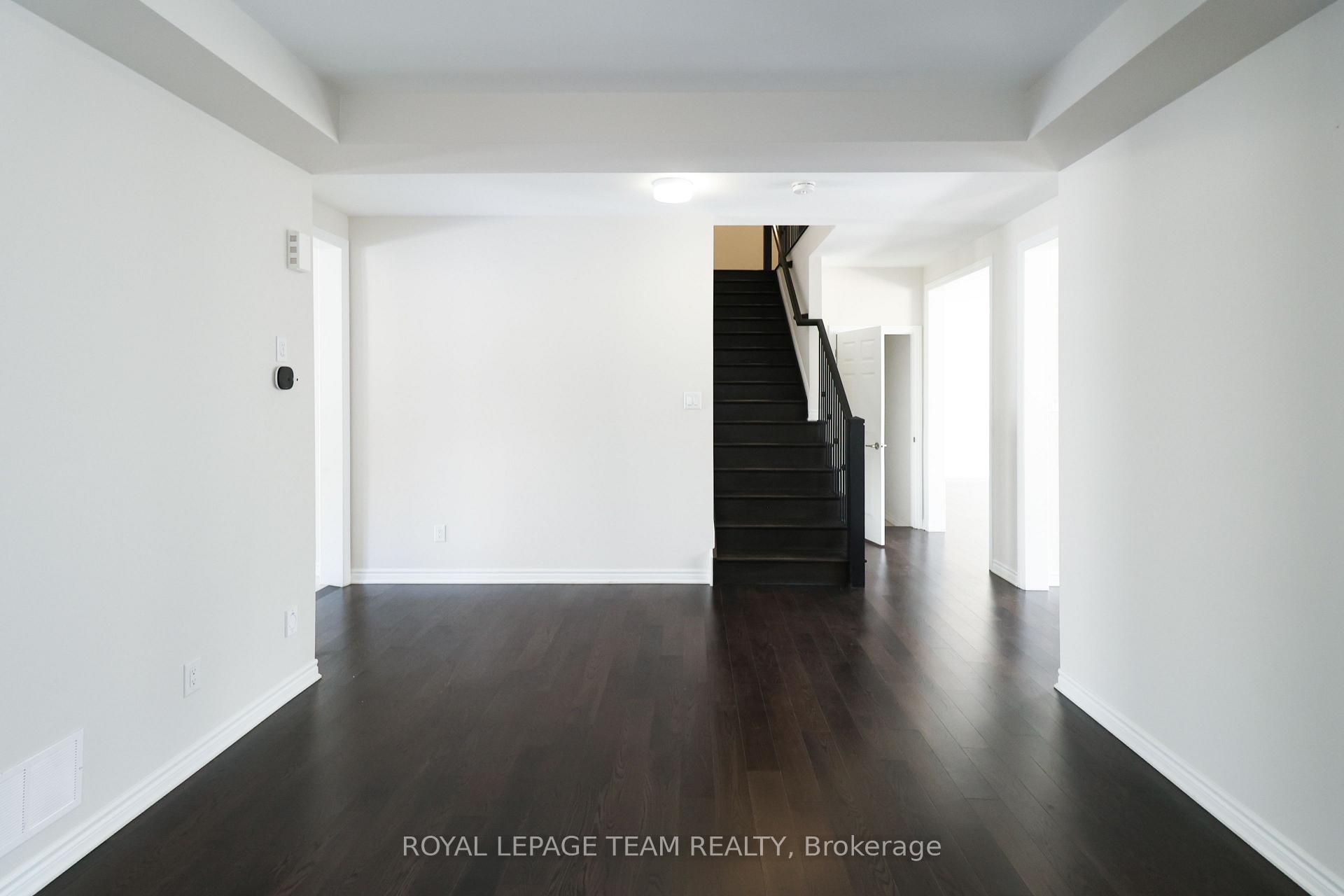 Photo 7 of 918 Nokomis Place, Ottawa, Barrhaven - Half Moon Bay — HOMEH