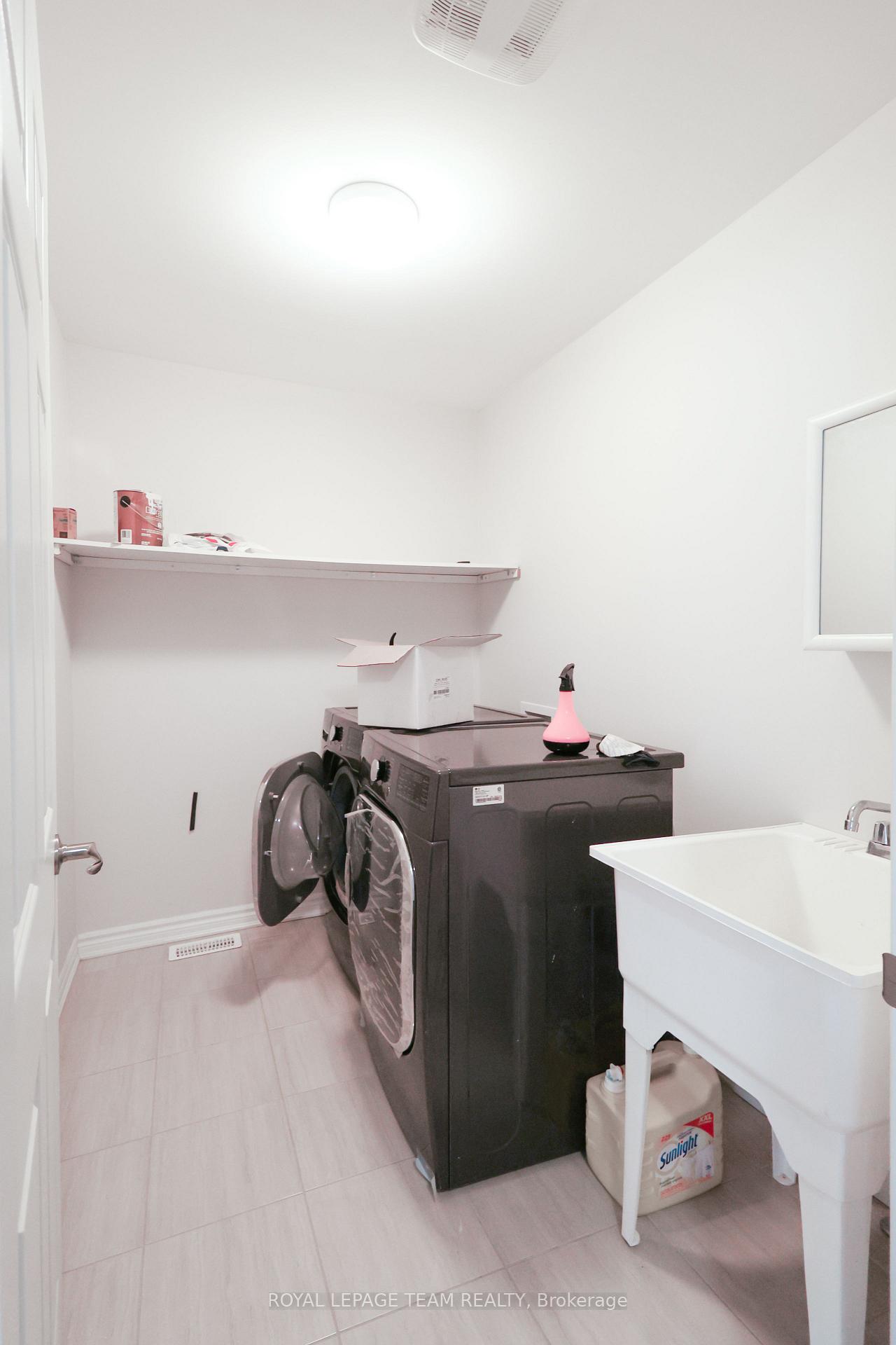 Photo 8 of 918 Nokomis Place, Ottawa, Barrhaven - Half Moon Bay — HOMEH