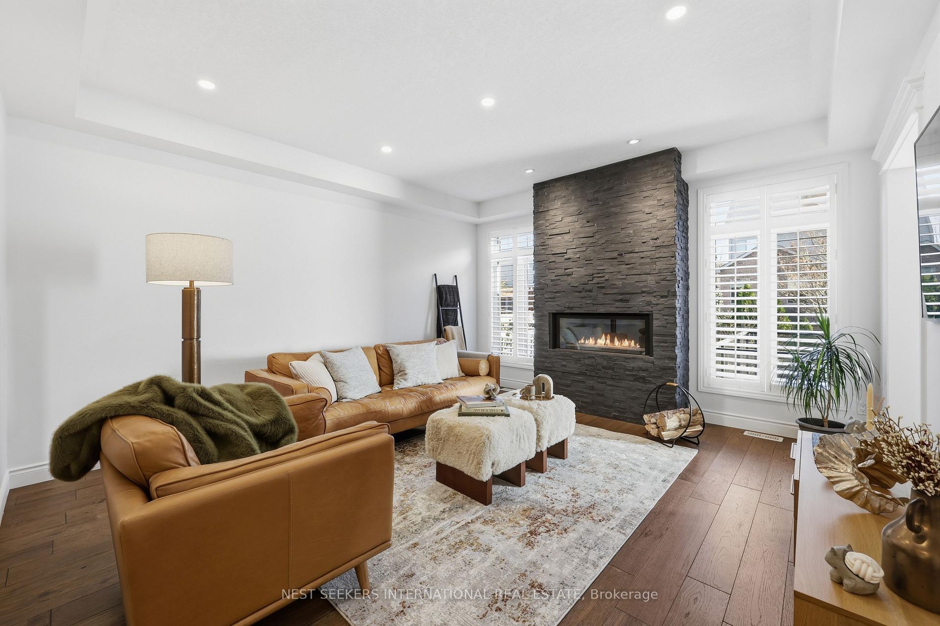 Photo 1 of 8 Amsterdam Crescent, Guelph, Pineridge/Westminster Woods — HOMEH