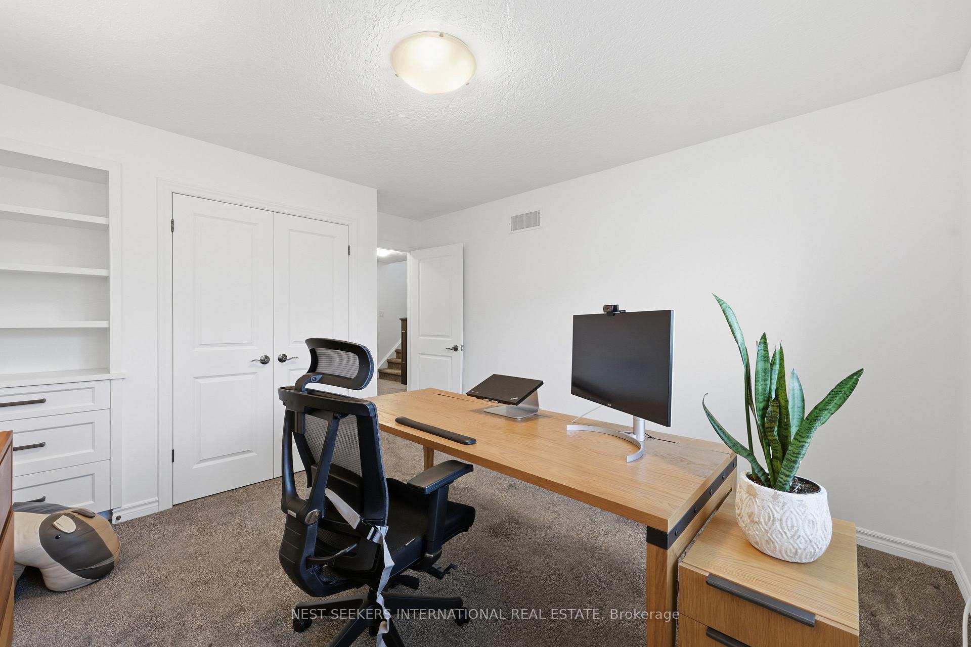 Photo 30 of 8 Amsterdam Crescent, Guelph, Pineridge/Westminster Woods — HOMEH