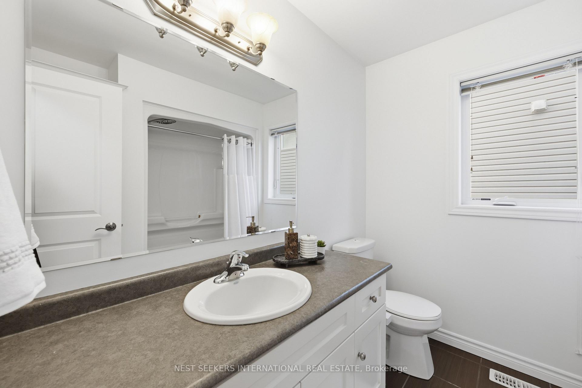 Photo 31 of 8 Amsterdam Crescent, Guelph, Pineridge/Westminster Woods — HOMEH
