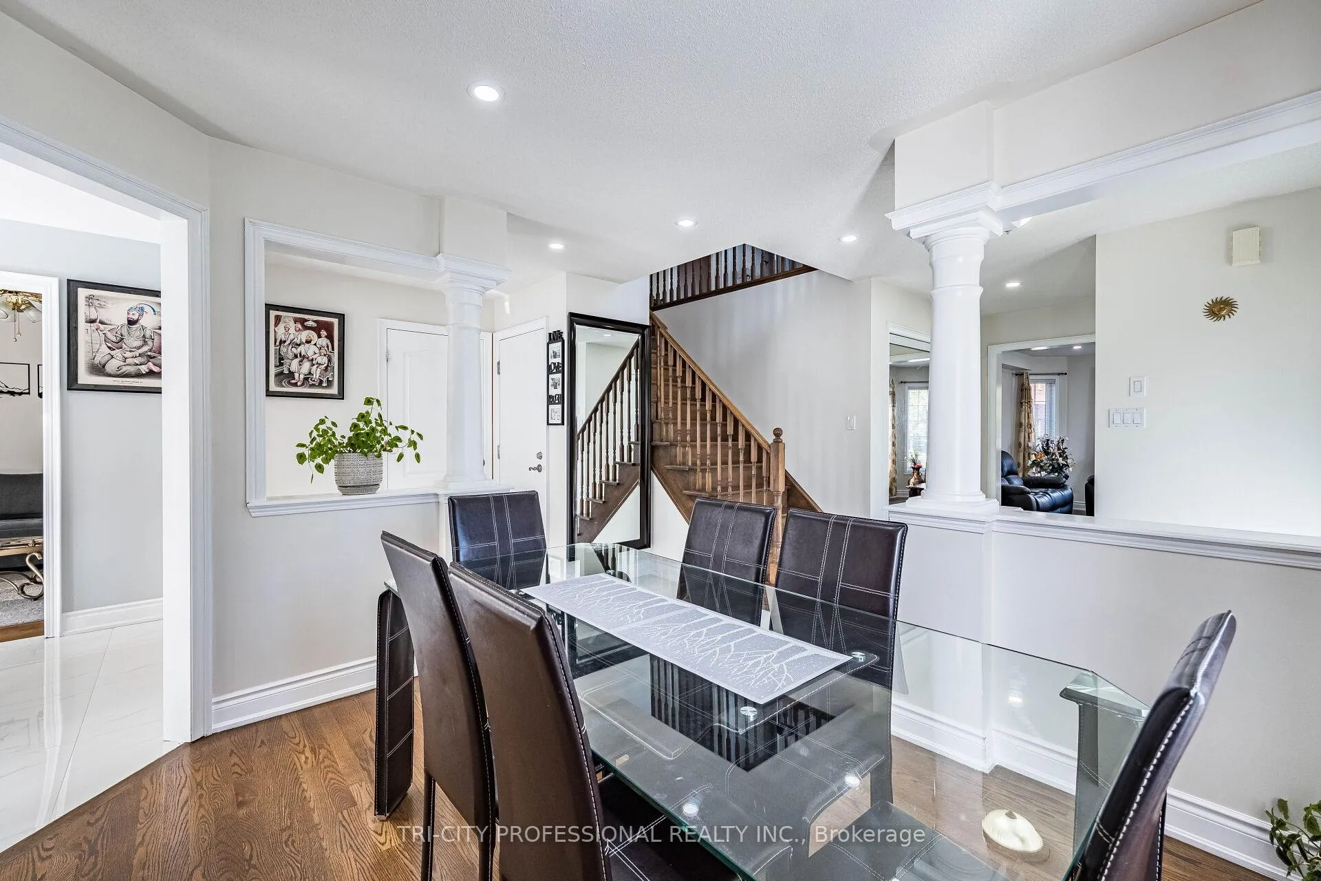 Photo 215 of 101 Williamson Drive, Brampton, Fletcher's Meadow — HOMEH