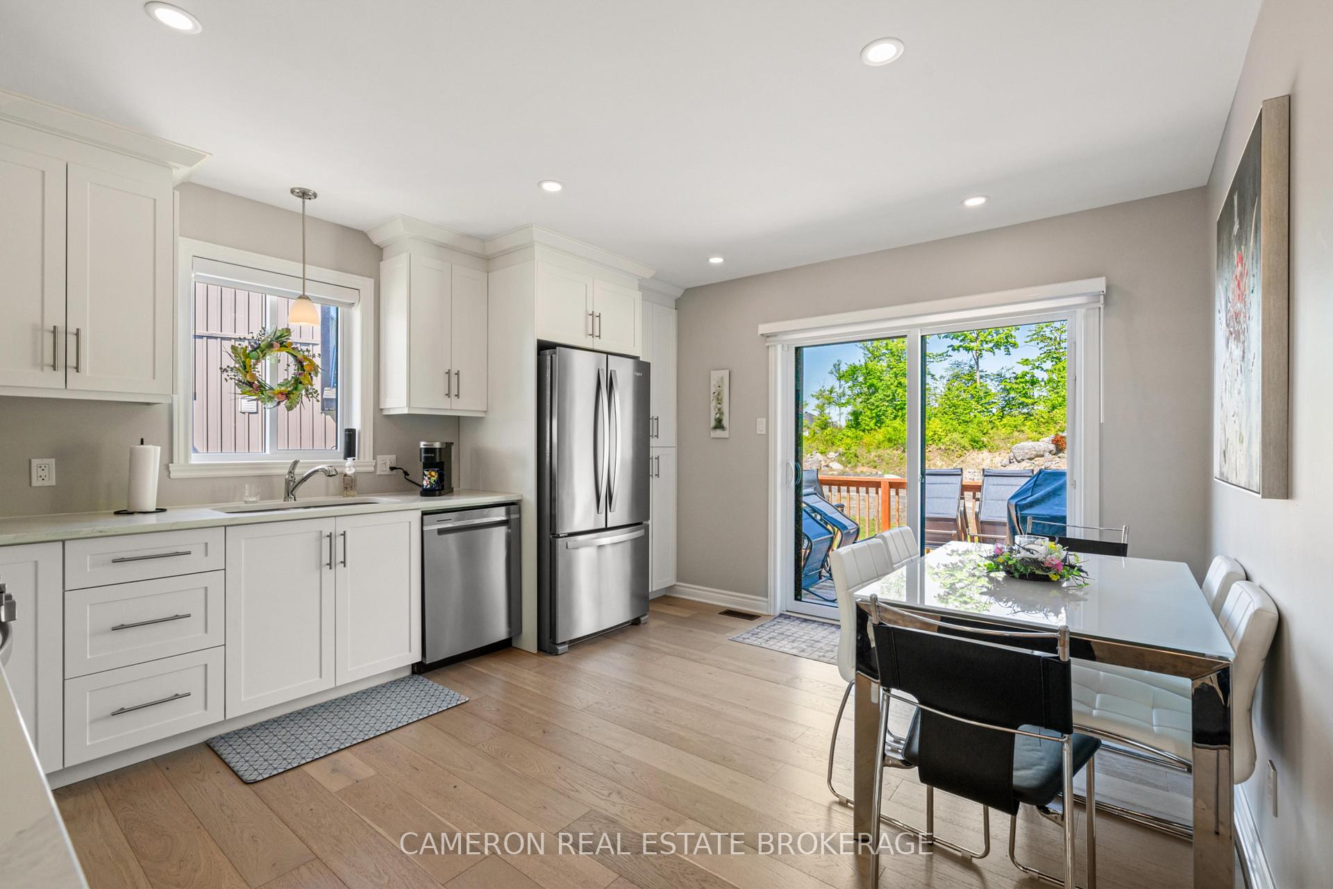 Photo 5 of 85 Cameron Crescent, Cornwall — HOMEH