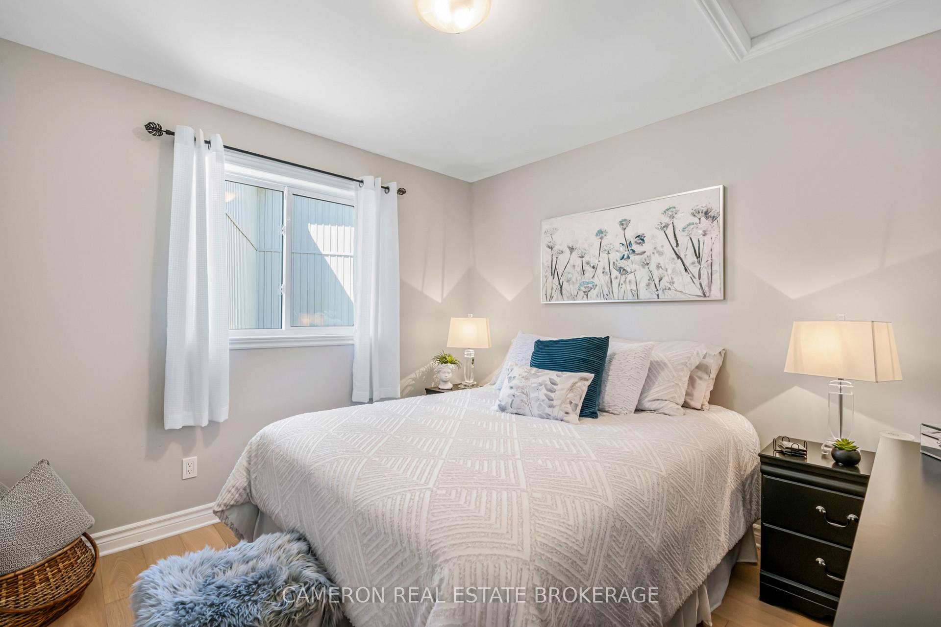 Photo 13 of 85 Cameron Crescent, Cornwall — HOMEH