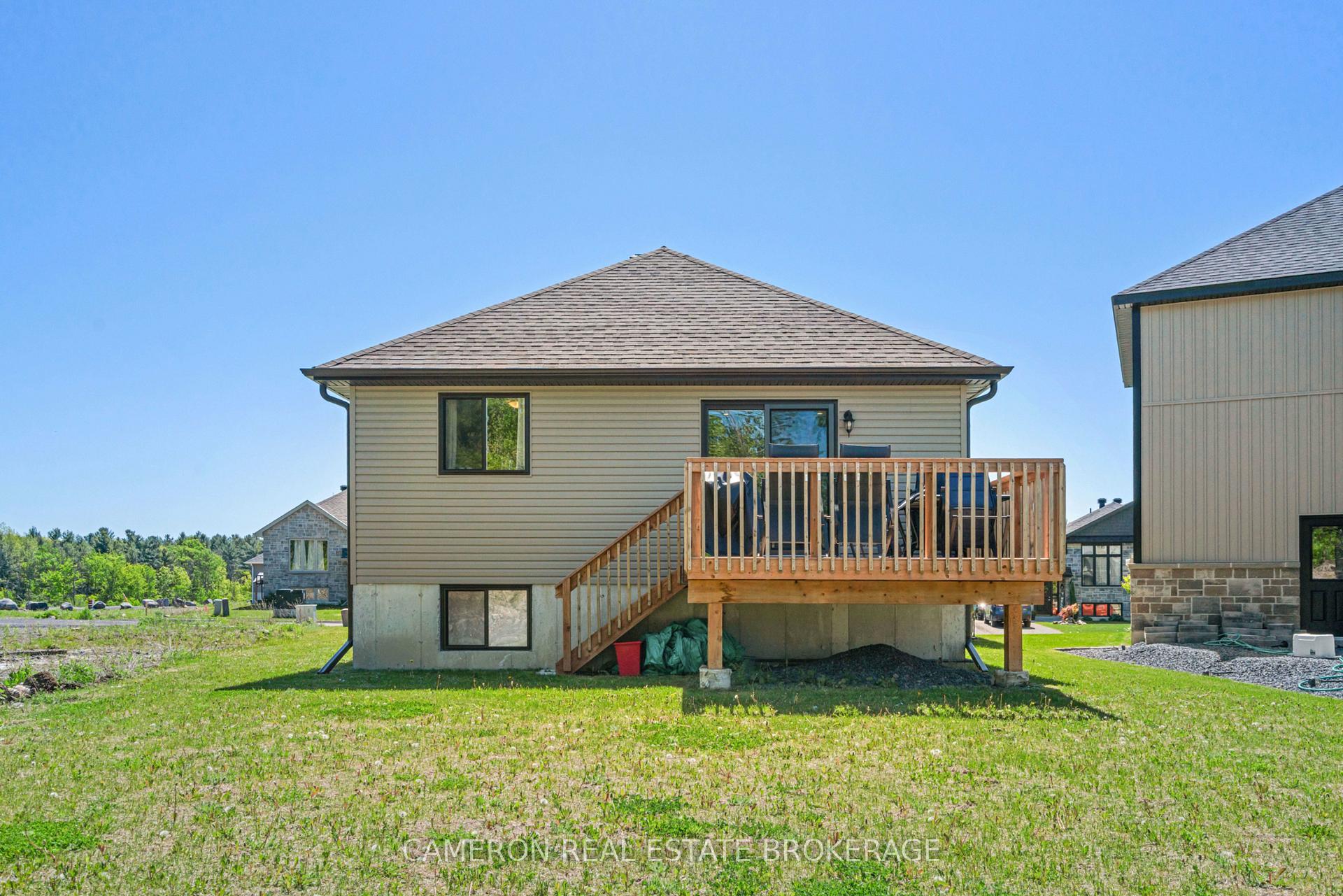 Photo 24 of 85 Cameron Crescent, Cornwall — HOMEH