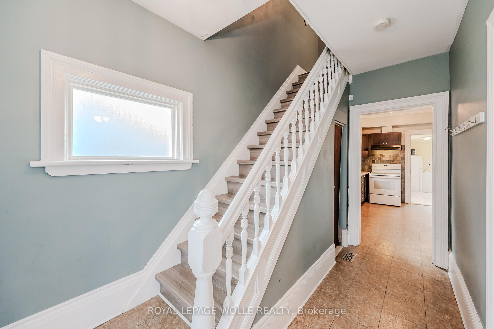Photo 5 of 129 Marlborough Street, Brant, Brantford Twp — HOMEH