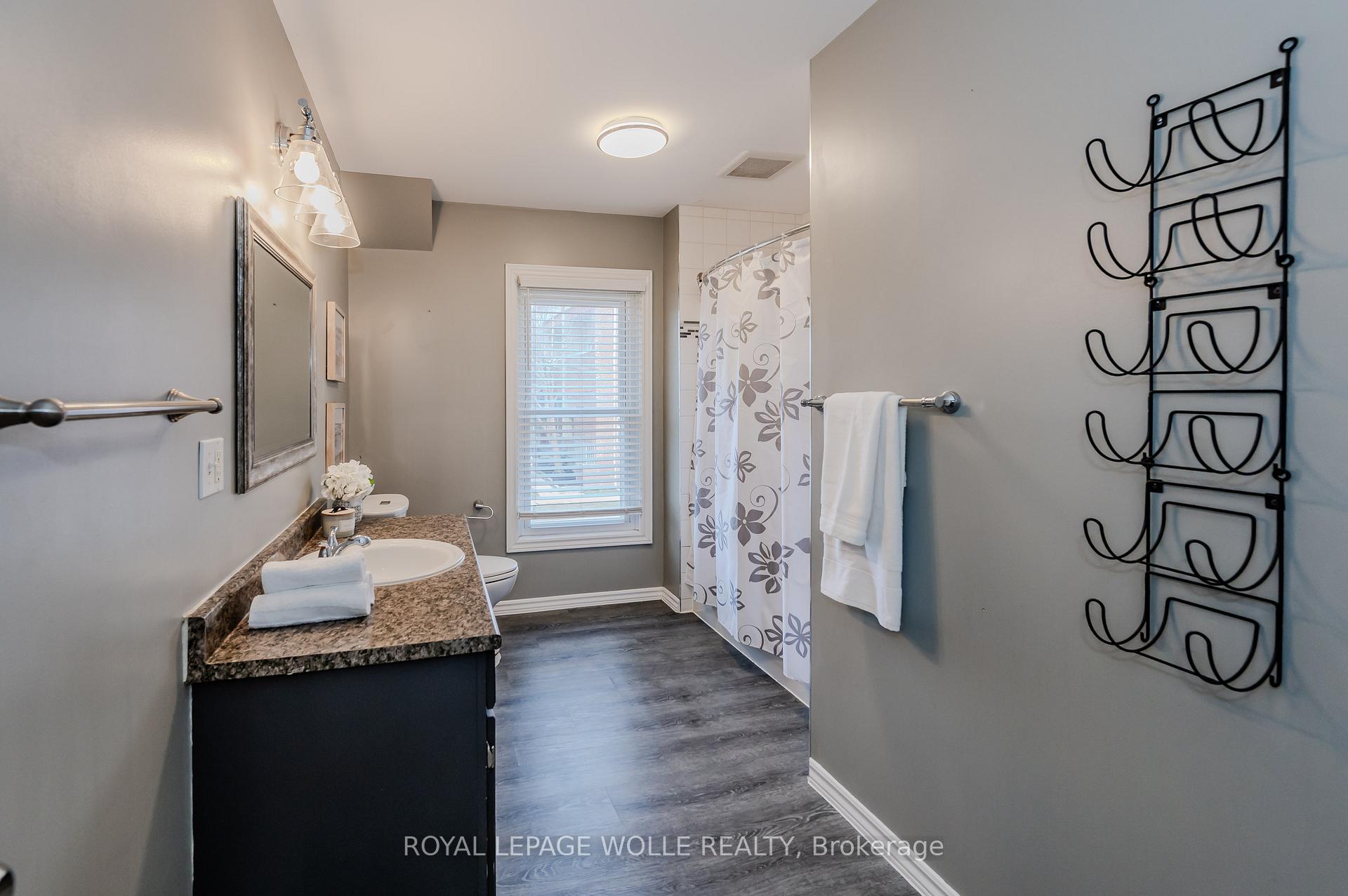 Photo 24 of 129 Marlborough Street, Brant, Brantford Twp — HOMEH