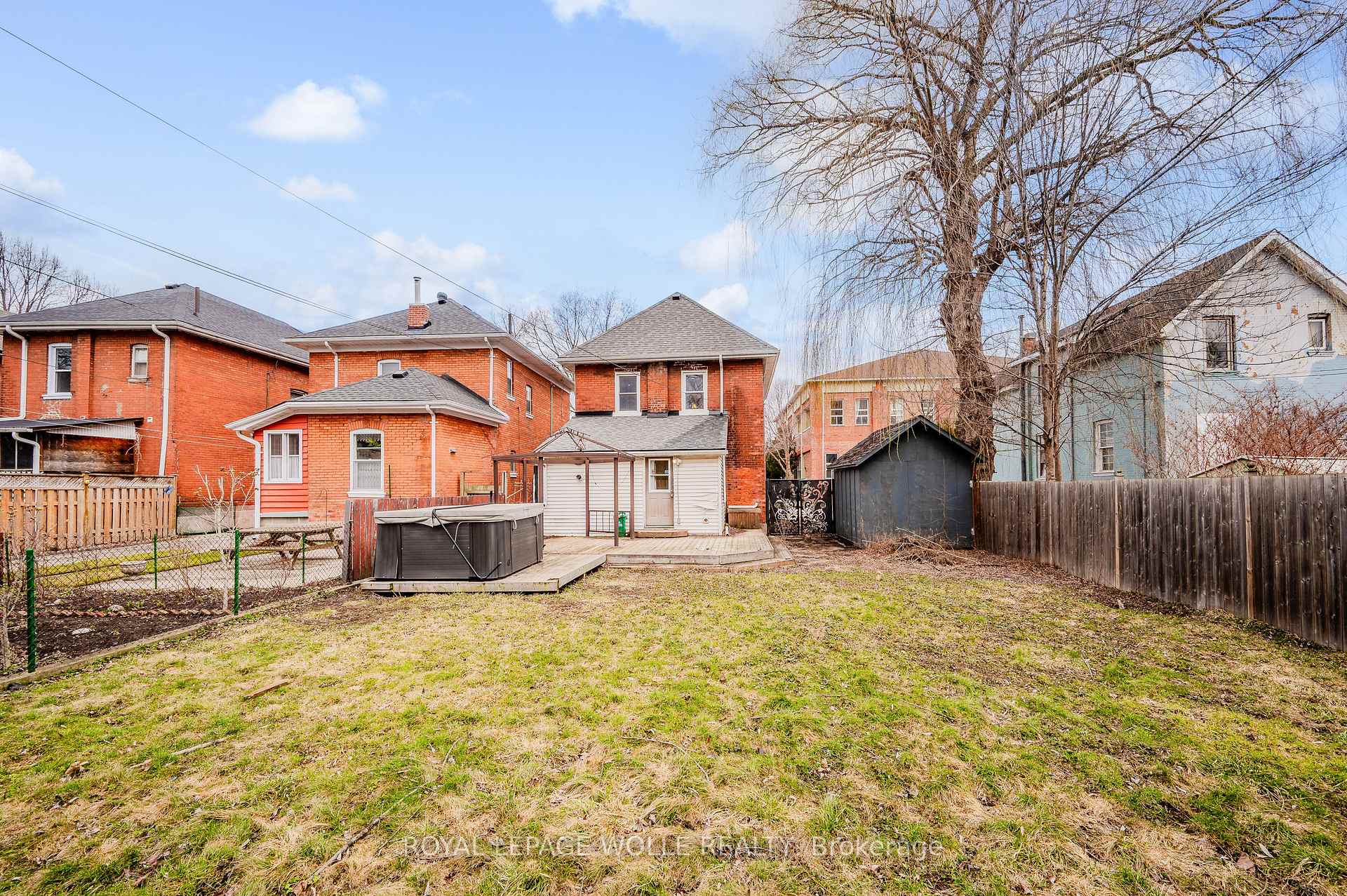 Photo 29 of 129 Marlborough Street, Brant, Brantford Twp — HOMEH