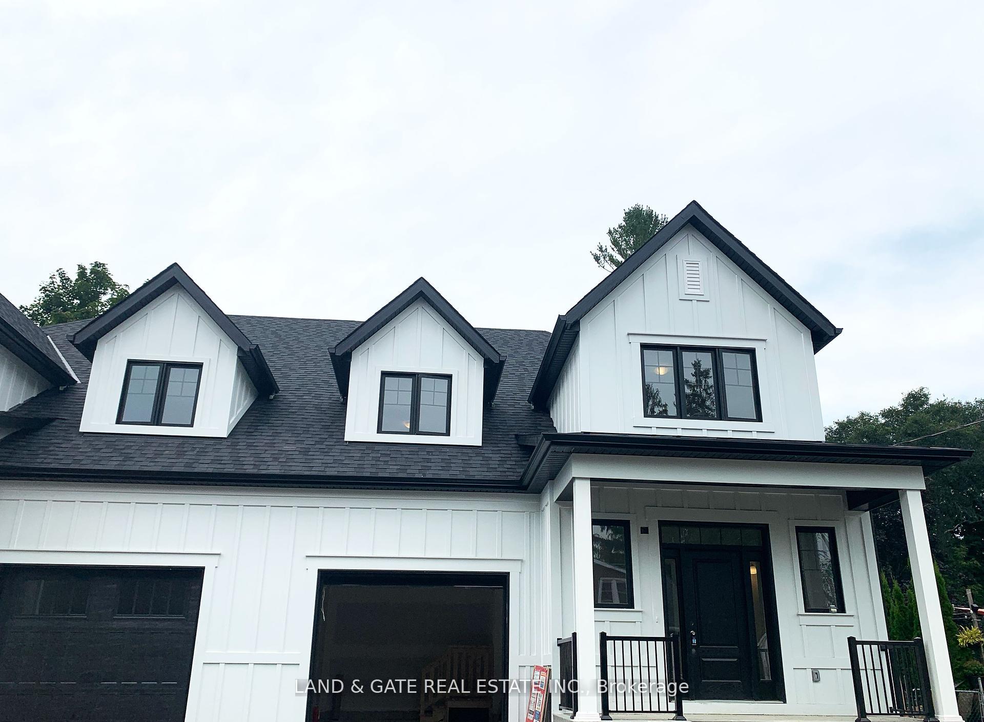 Photo 1 of 132B Elgin Street, Clarington, Bowmanville — HOMEH