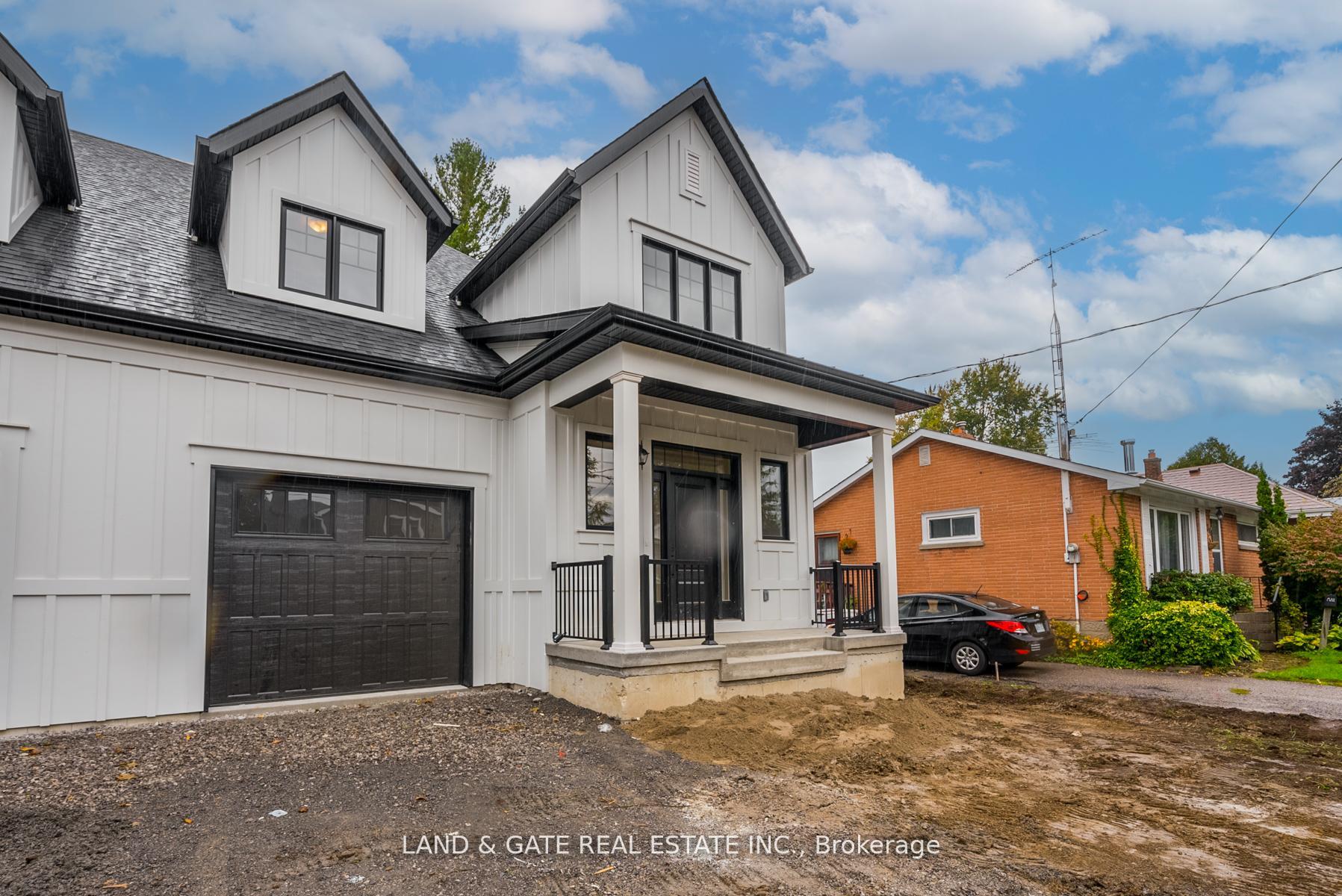 Photo 12 of 132B Elgin Street, Clarington, Bowmanville — HOMEH
