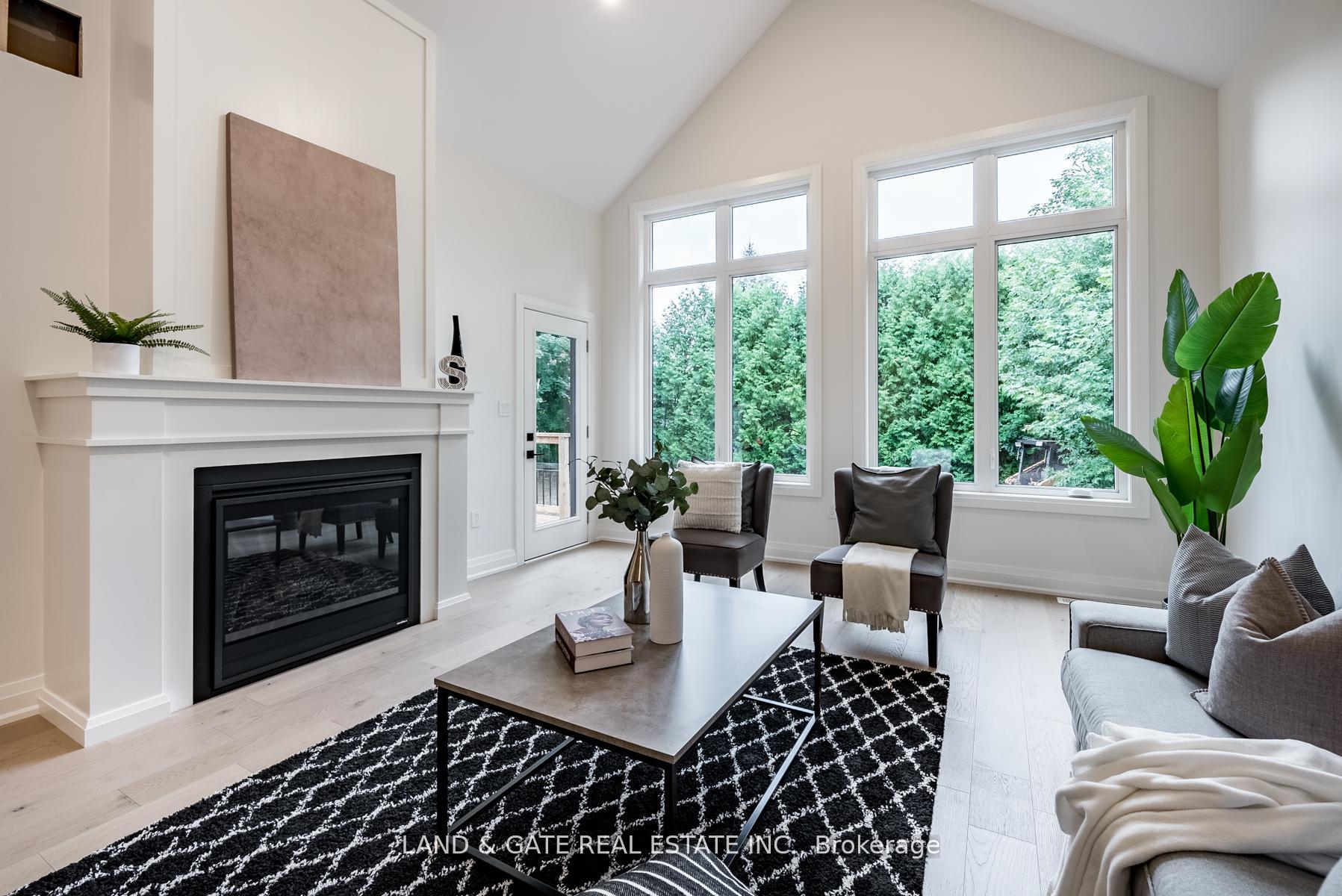Photo 21 of 132B Elgin Street, Clarington, Bowmanville — HOMEH