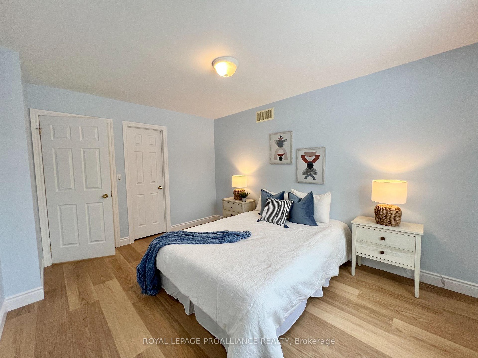 Photo 12 of 36 Alder Court, Belleville, Belleville Ward — HOMEH