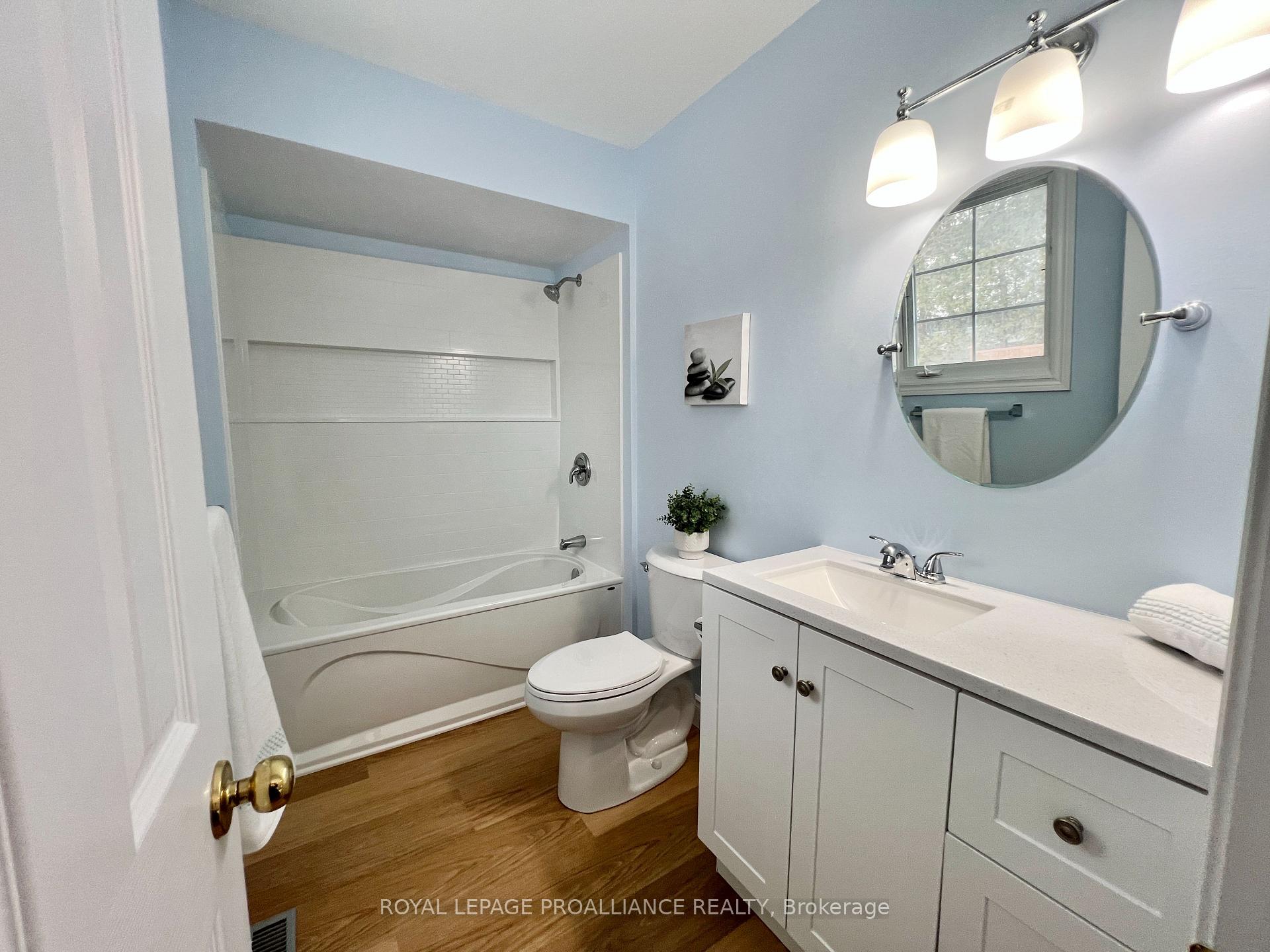 Photo 14 of 36 Alder Court, Belleville, Belleville Ward — HOMEH
