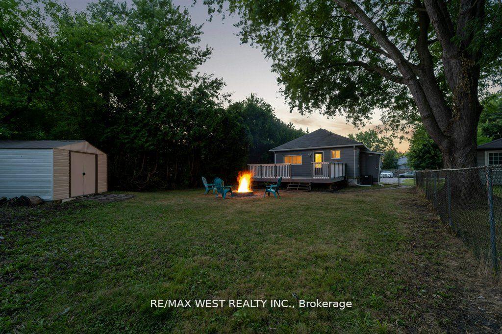 Photo 31 of 275 Pine Beach Drive, Georgina, Keswick South — HOMEH