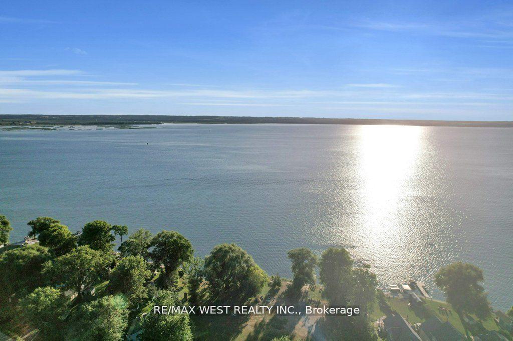 Photo 32 of 275 Pine Beach Drive, Georgina, Keswick South — HOMEH