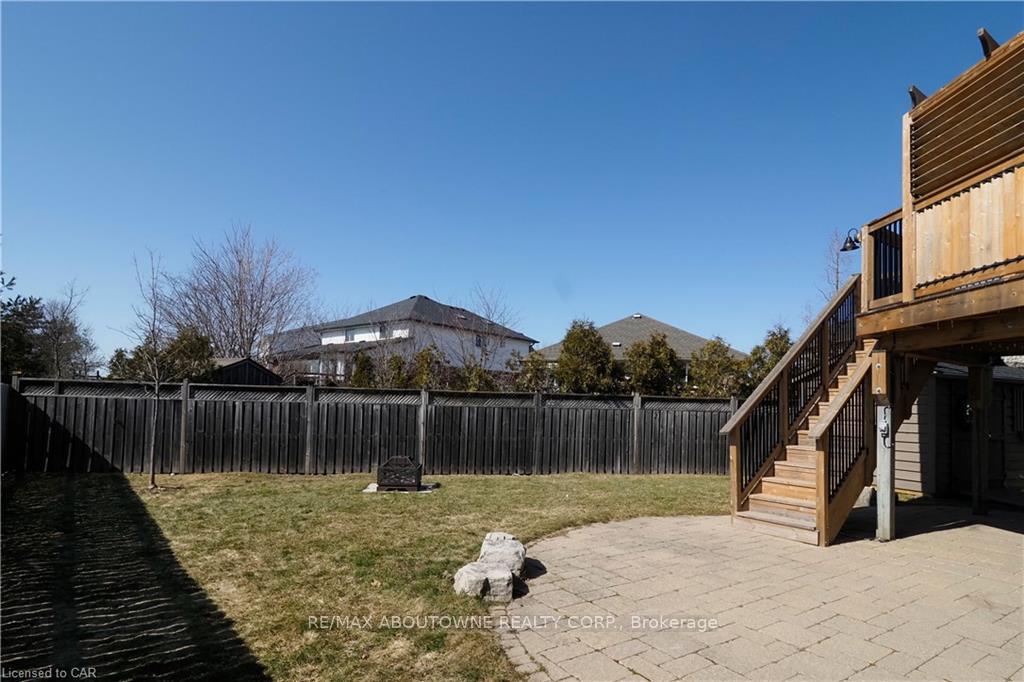 Photo 28 of Unit Main, 33 Boulder Crescent, Guelph, Clairfields/Hanlon Business Park — HOMEH