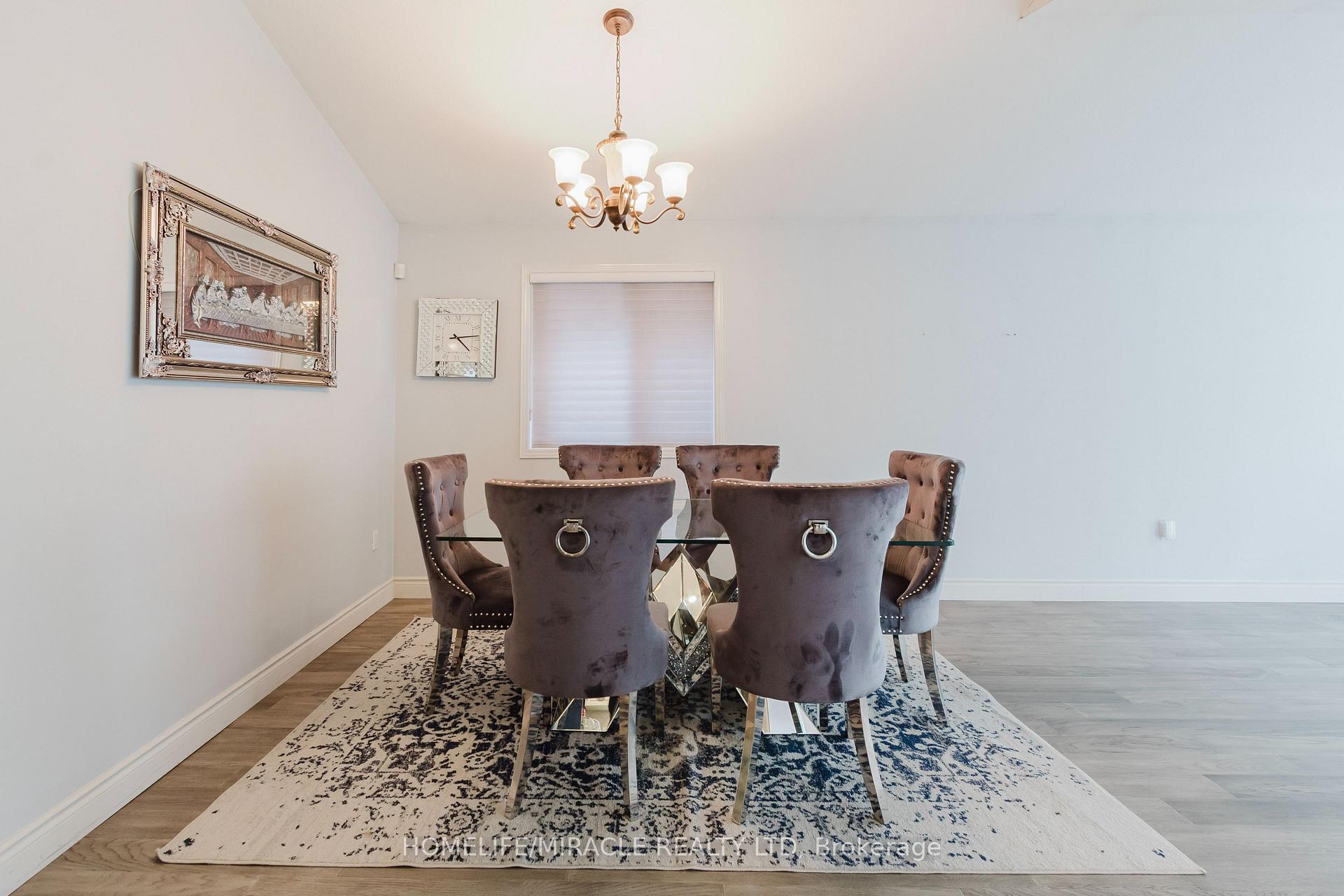 Photo 15 of 84 Hillgarden Drive, Hamilton, Stoney Creek Mountain — HOMEH
