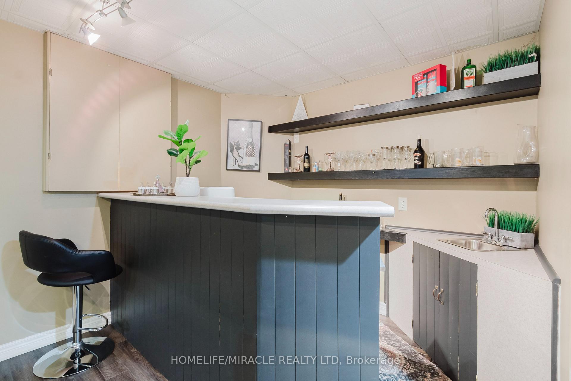 Photo 37 of 84 Hillgarden Drive, Hamilton, Stoney Creek Mountain — HOMEH