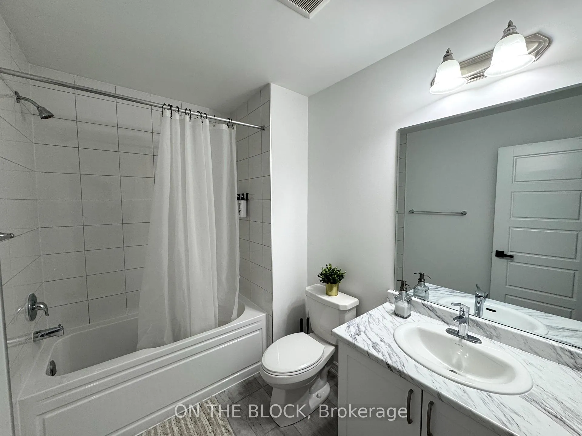 Photo 319 of 69 Melmar Street, Brampton, Northwest Brampton — HOMEH