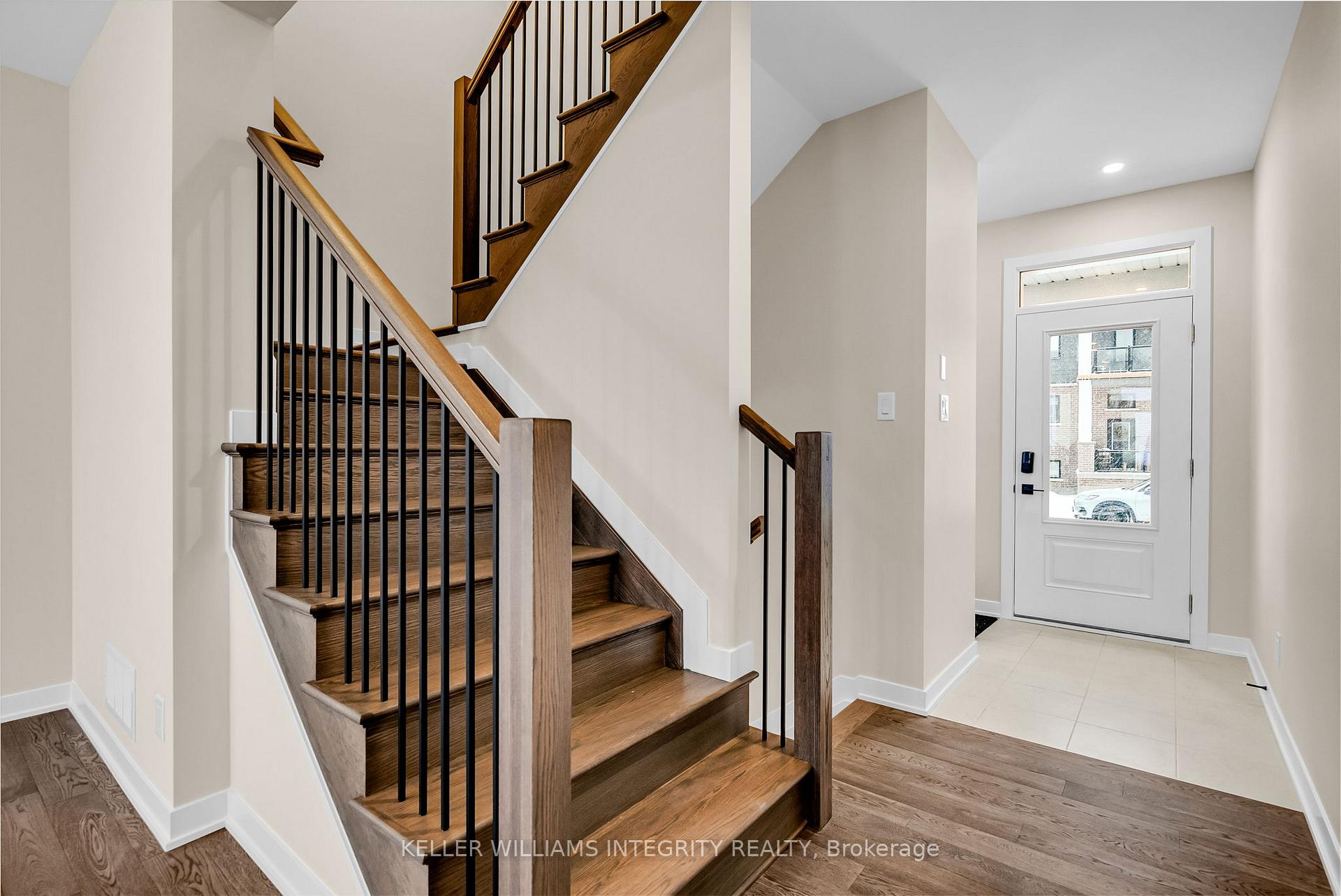 Photo 3 of 162 Beebalm Crescent, Ottawa, Barrhaven - Half Moon Bay — HOMEH