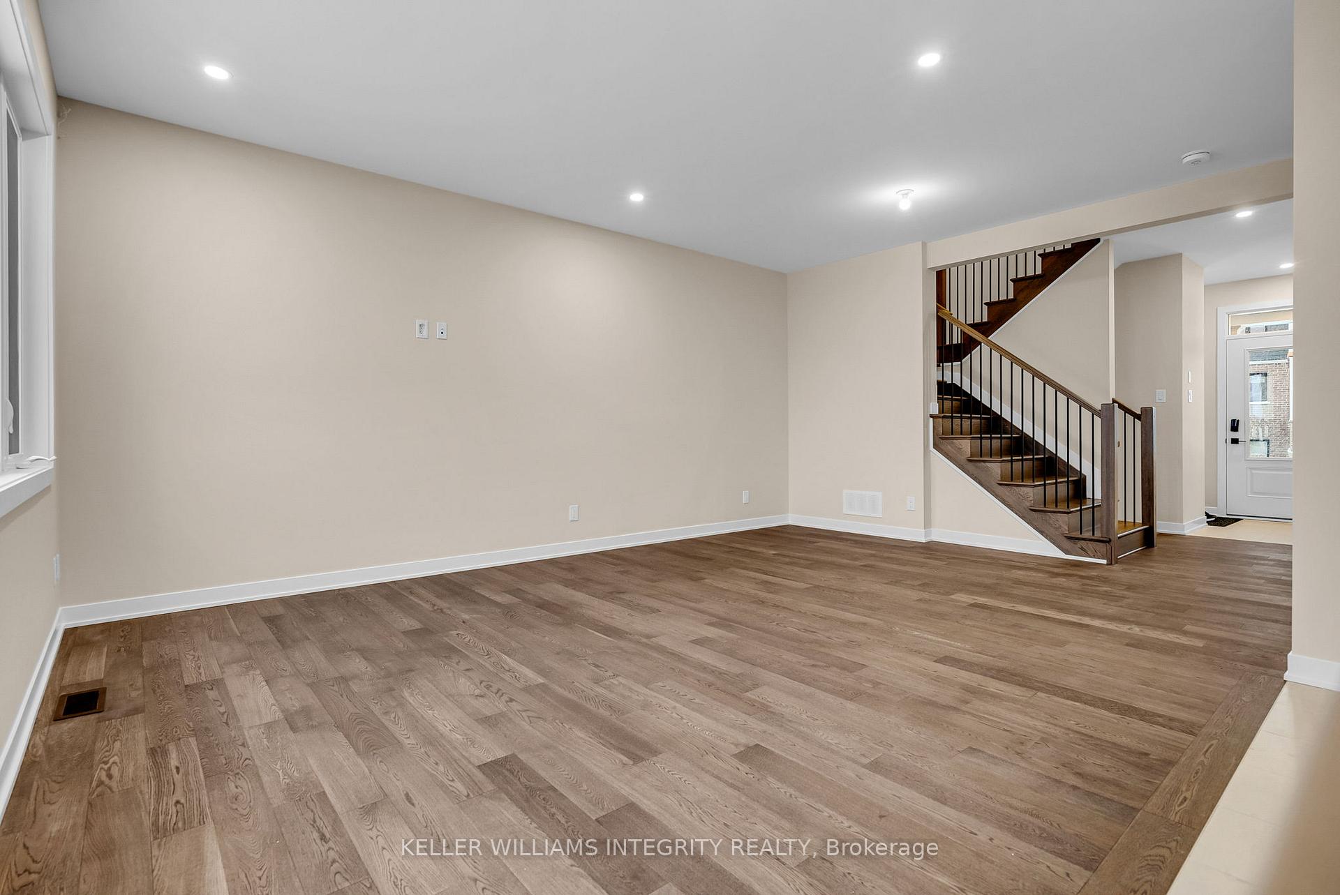 Photo 6 of 162 Beebalm Crescent, Ottawa, Barrhaven - Half Moon Bay — HOMEH