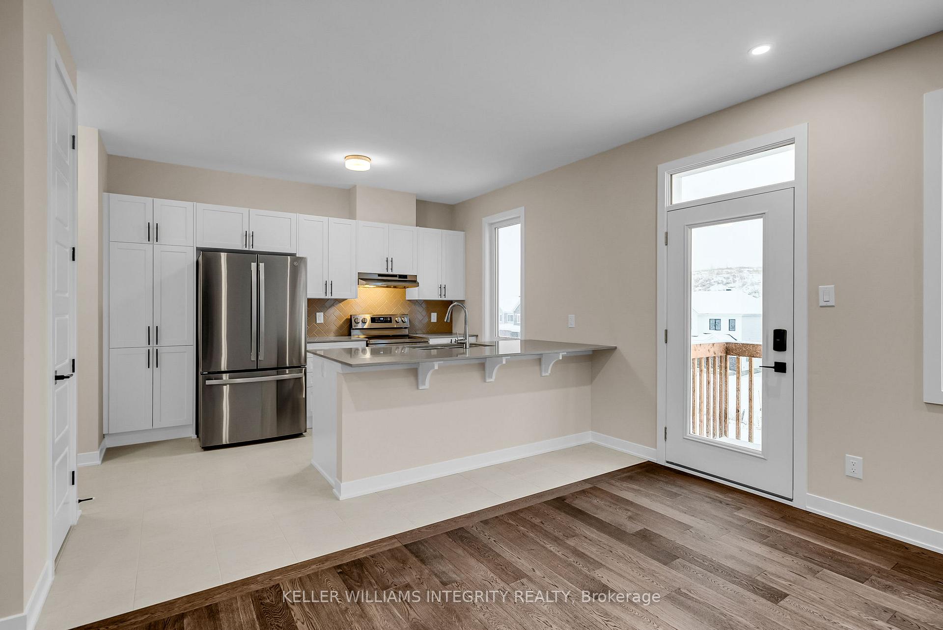 Photo 8 of 162 Beebalm Crescent, Ottawa, Barrhaven - Half Moon Bay — HOMEH