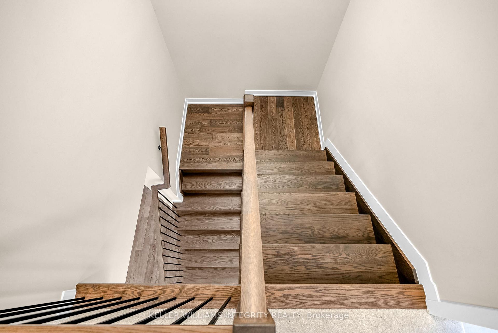 Photo 16 of 162 Beebalm Crescent, Ottawa, Barrhaven - Half Moon Bay — HOMEH