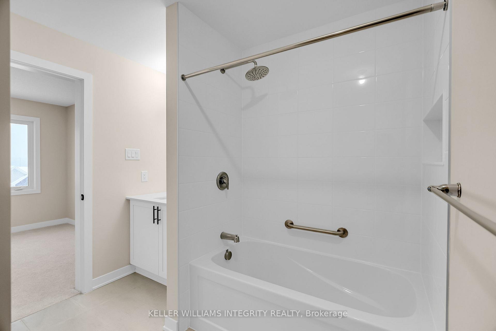 Photo 21 of 162 Beebalm Crescent, Ottawa, Barrhaven - Half Moon Bay — HOMEH