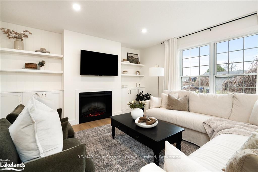 Photo 4 of 29 Godden Street, Collingwood — HOMEH